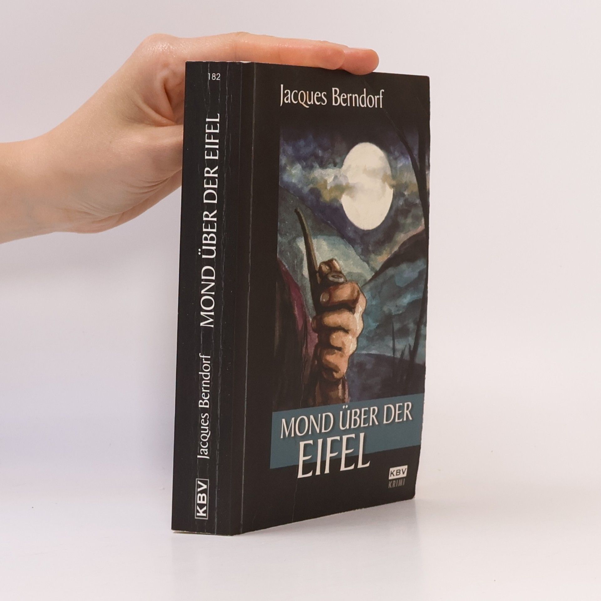 Mond über der Eifel