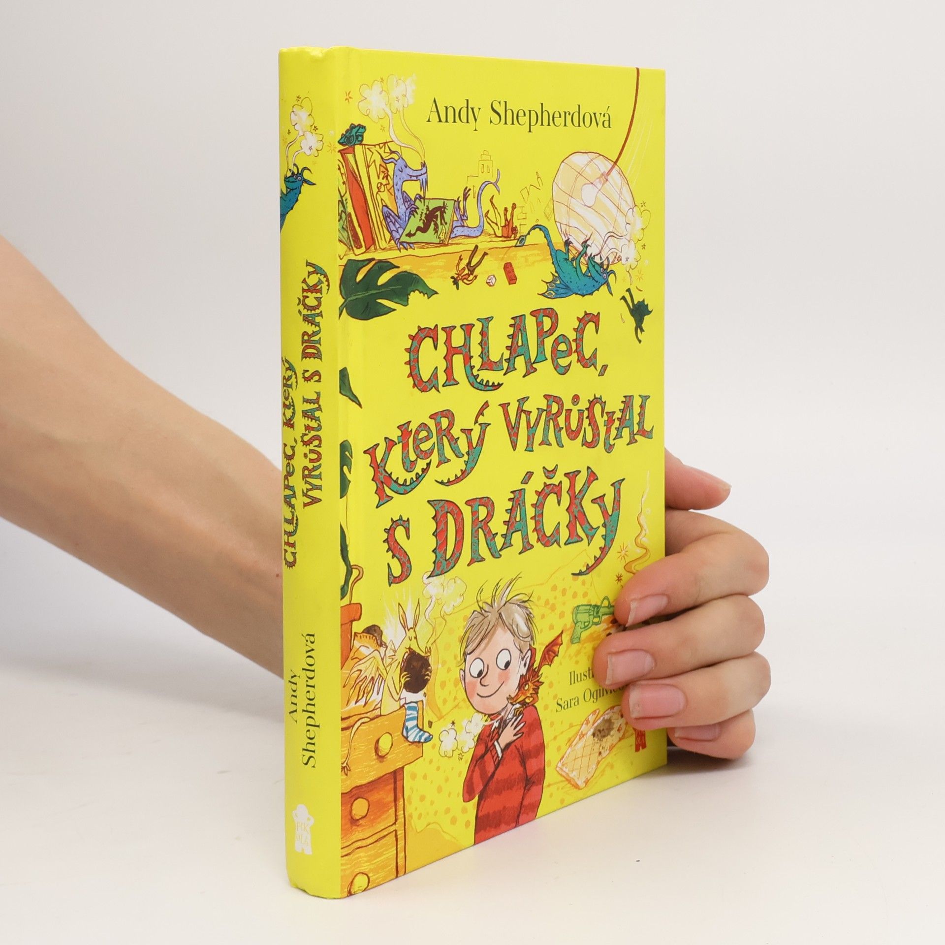 Andy Shepherd Chlapec, který vyrůstal s dráčky