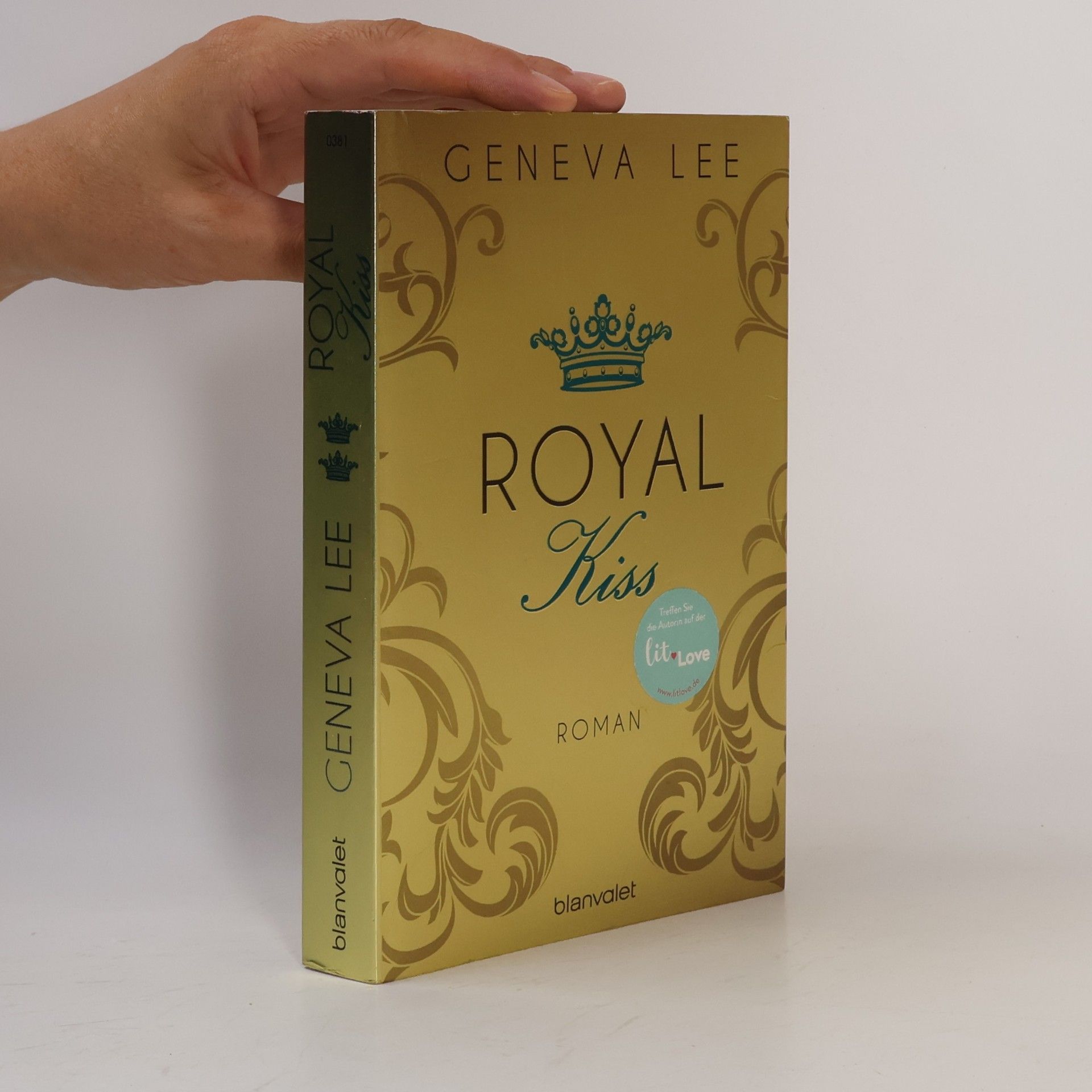 Geneva Lee Royal Kiss