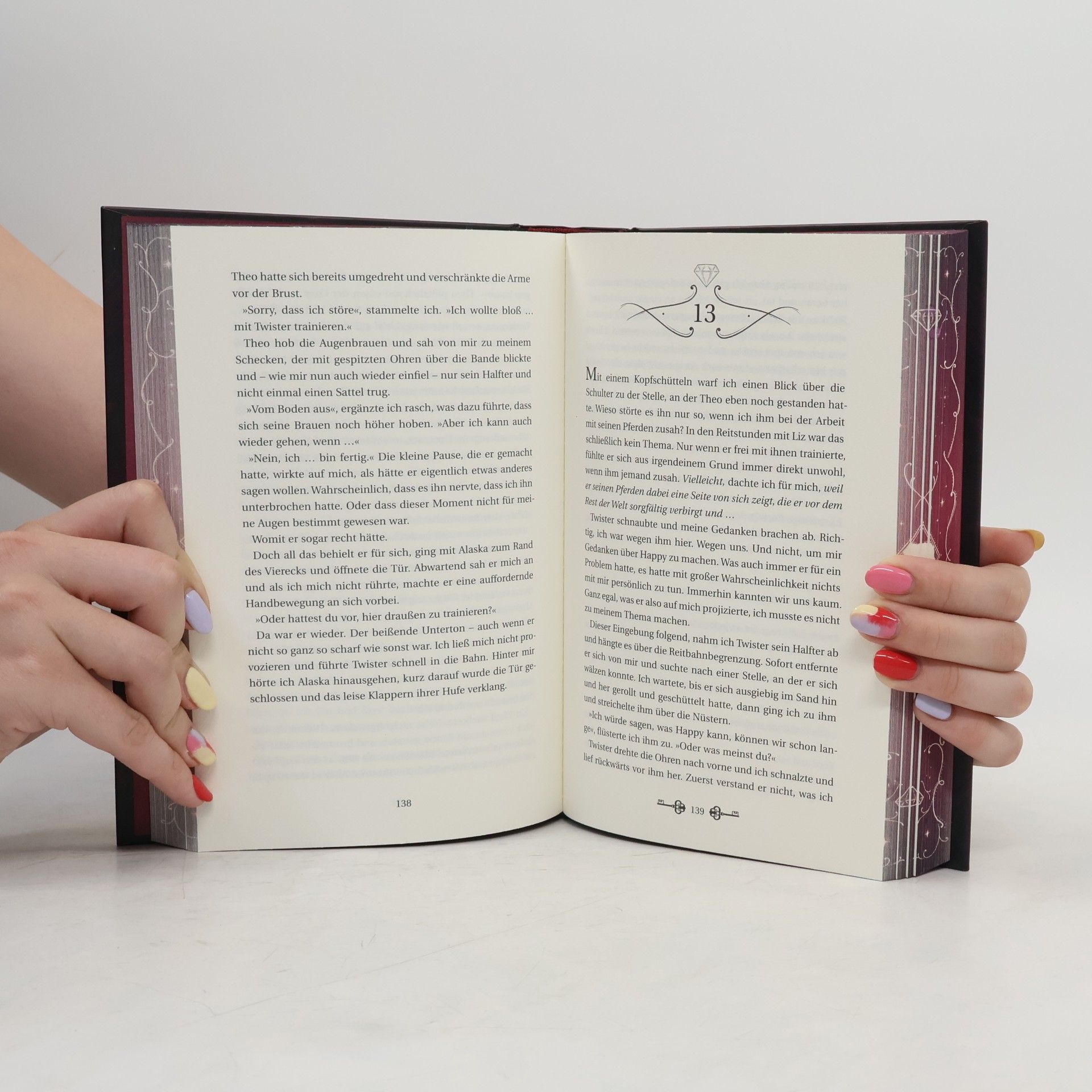 Jana Hoch The Ruby Circle (1). All unsere Geheimnisse
