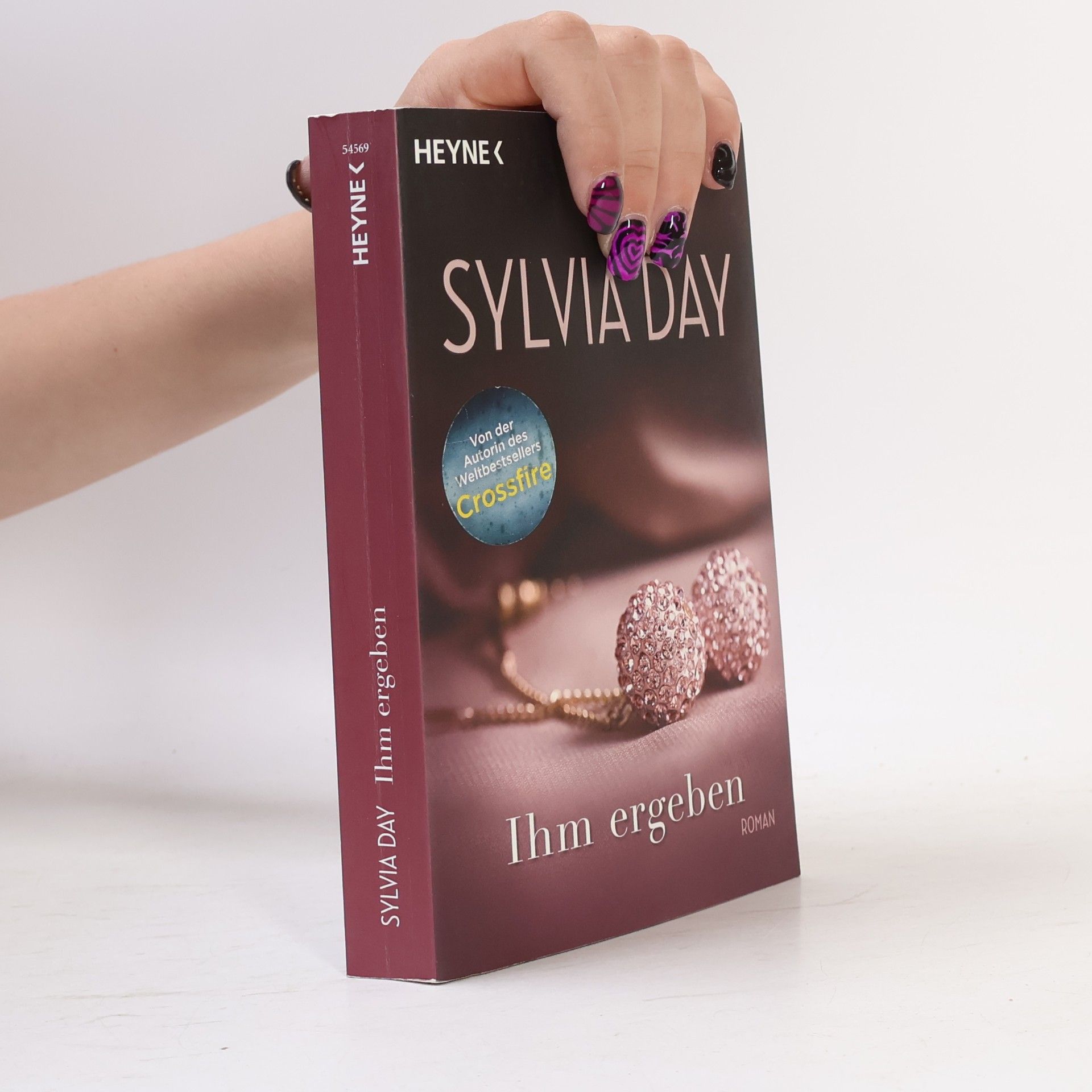 Sylvia Day Ihm ergeben