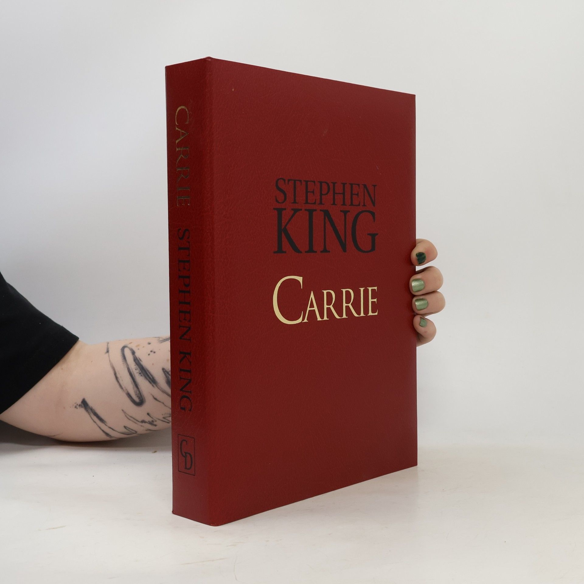 Tomislav Tikulin Carrie: The Deluxe Special Edition