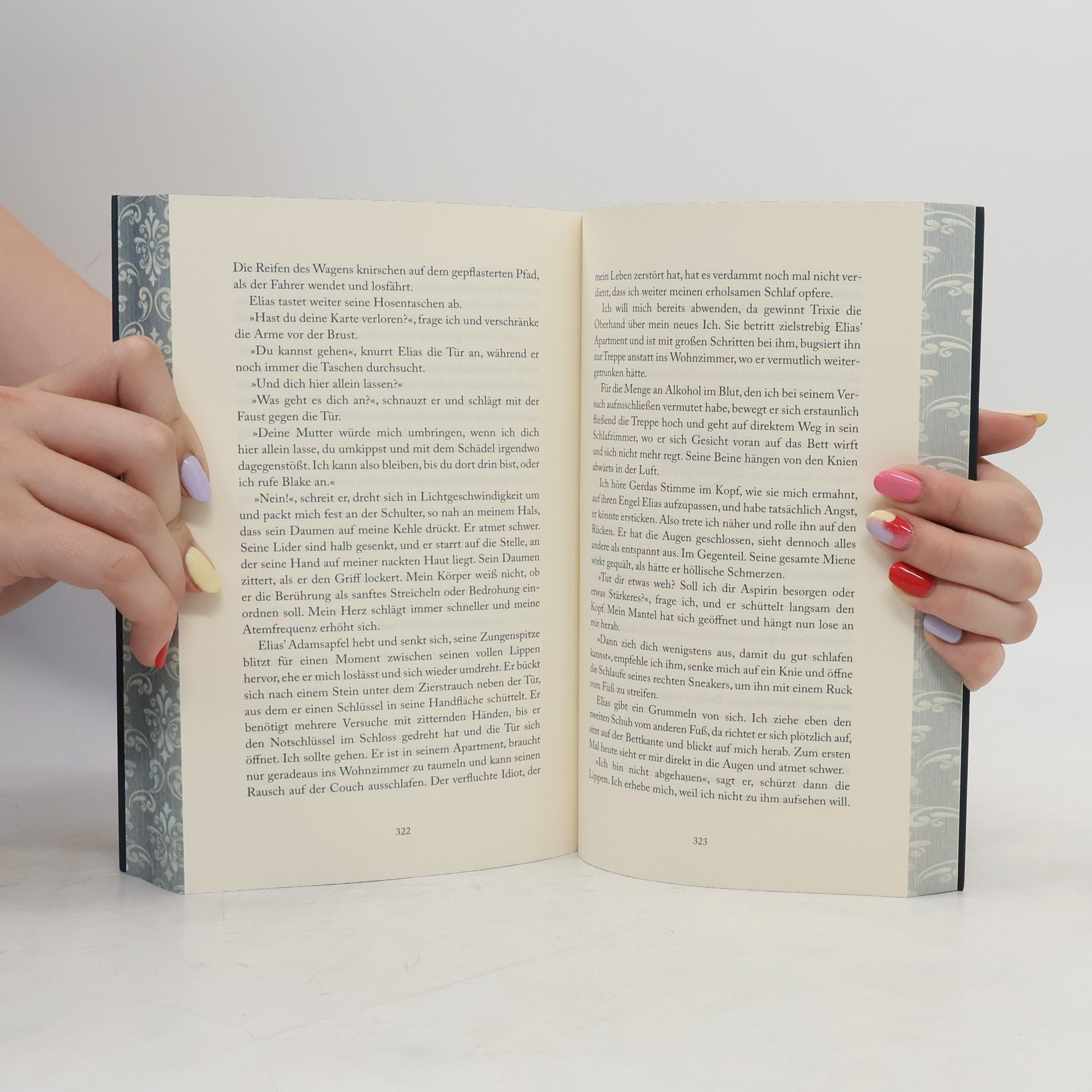 Stefanie Hasse Horus Bell Prep: Wrapped in Darkness