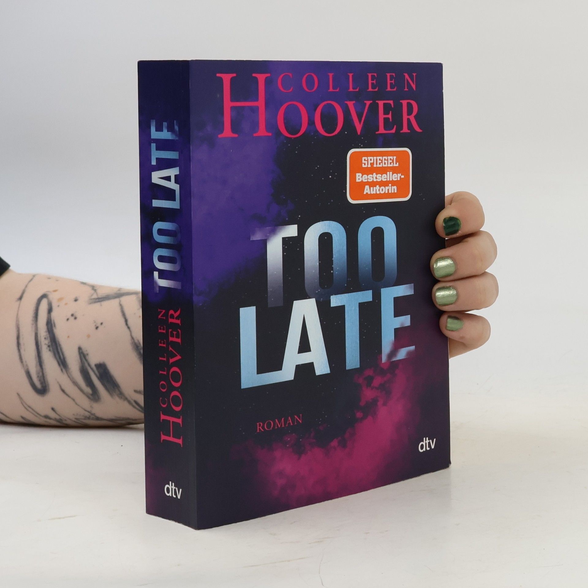 Colleen Hooverová Too Late