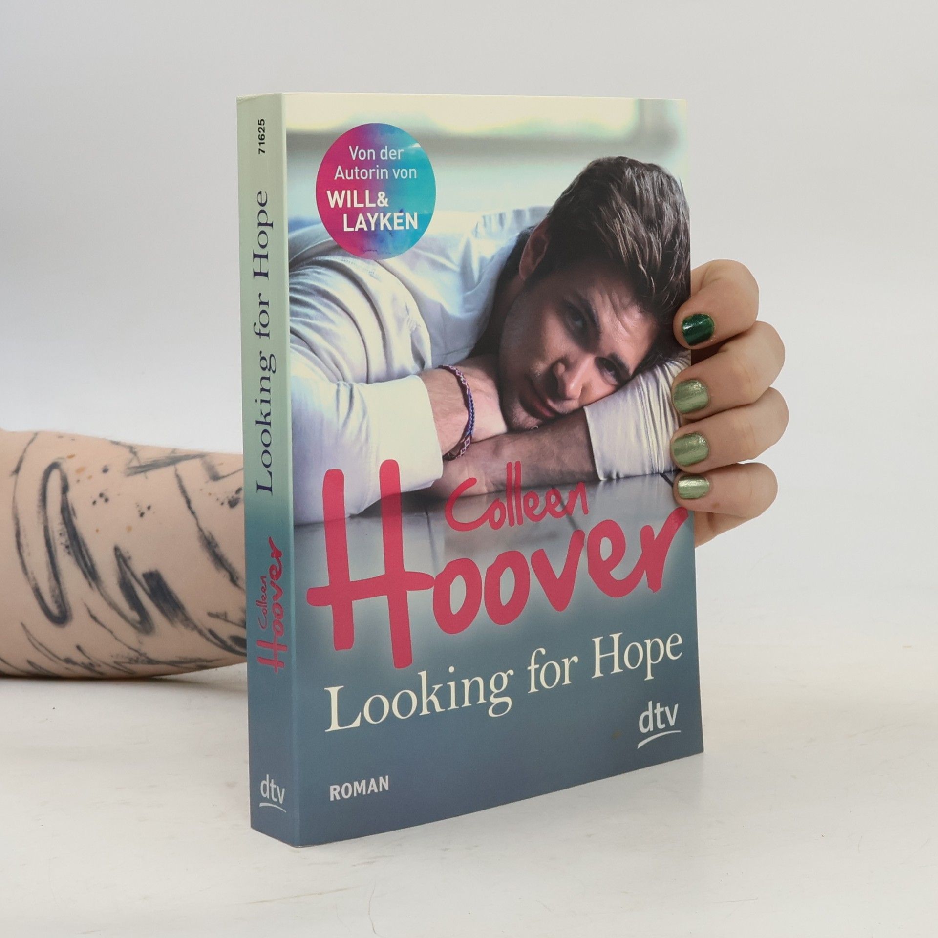 Colleen Hoover Looking for hope