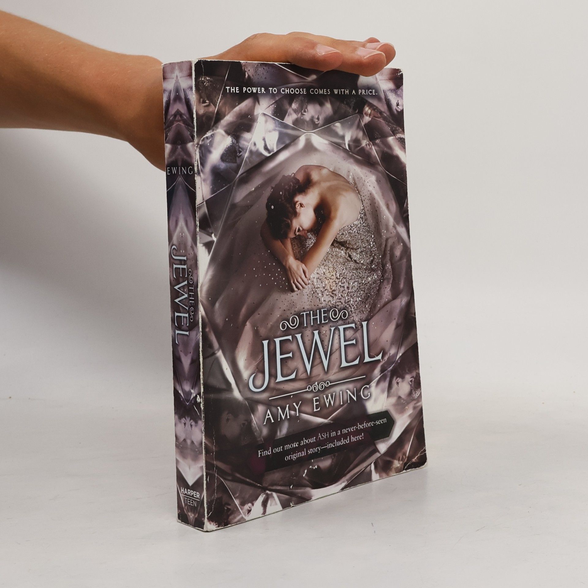 Amy Ewing The Jewel. Das Juwel - Die Gabe, englische Ausgabe