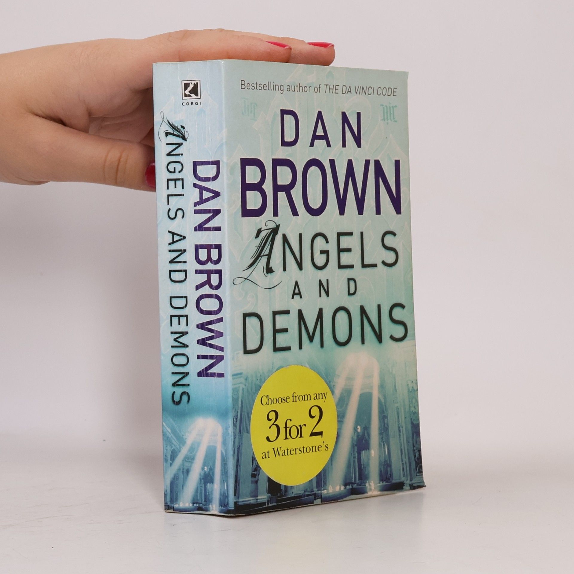 Dan Brown Angels and Demons