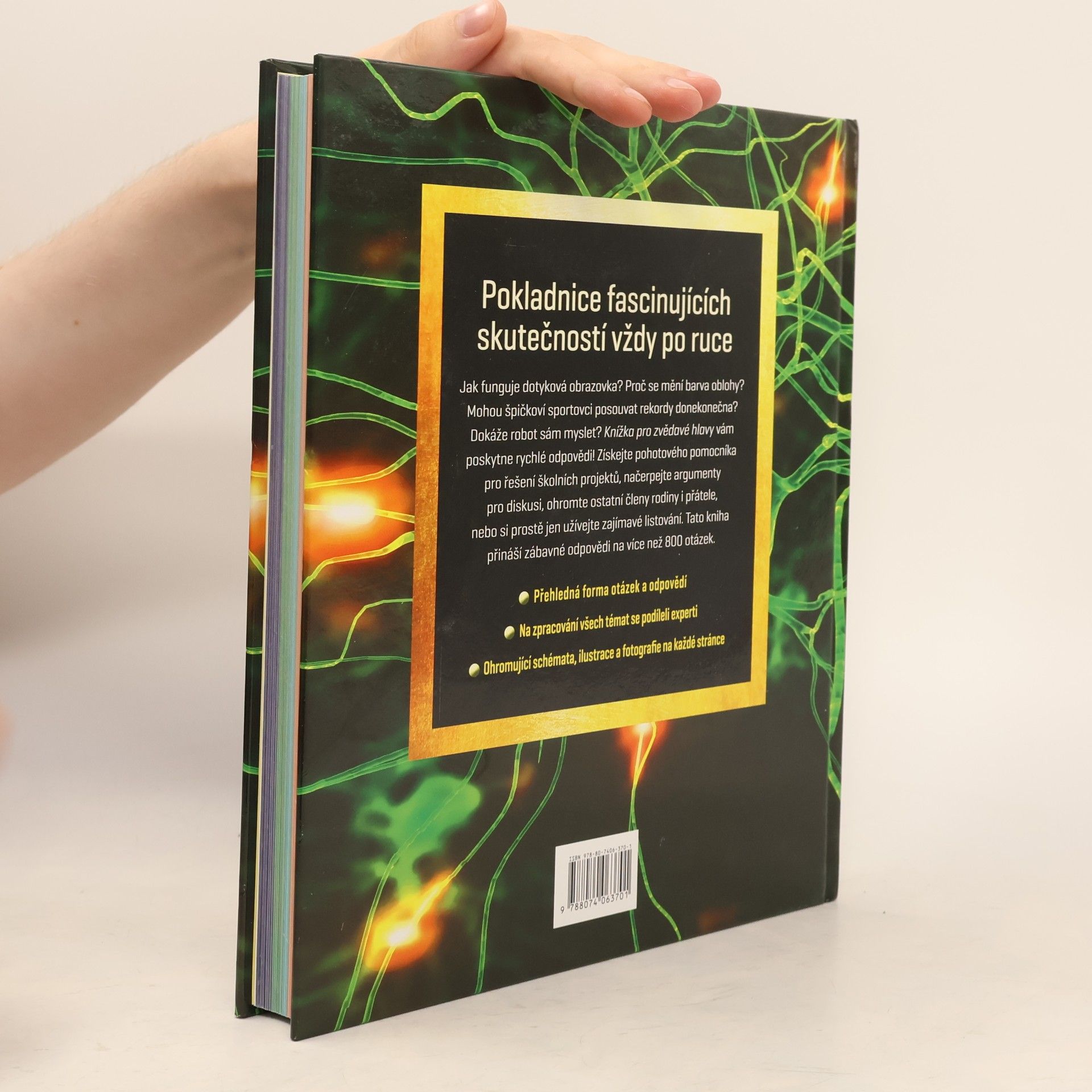 Autorenkollektiv Knížka pro zvědavé hlavy