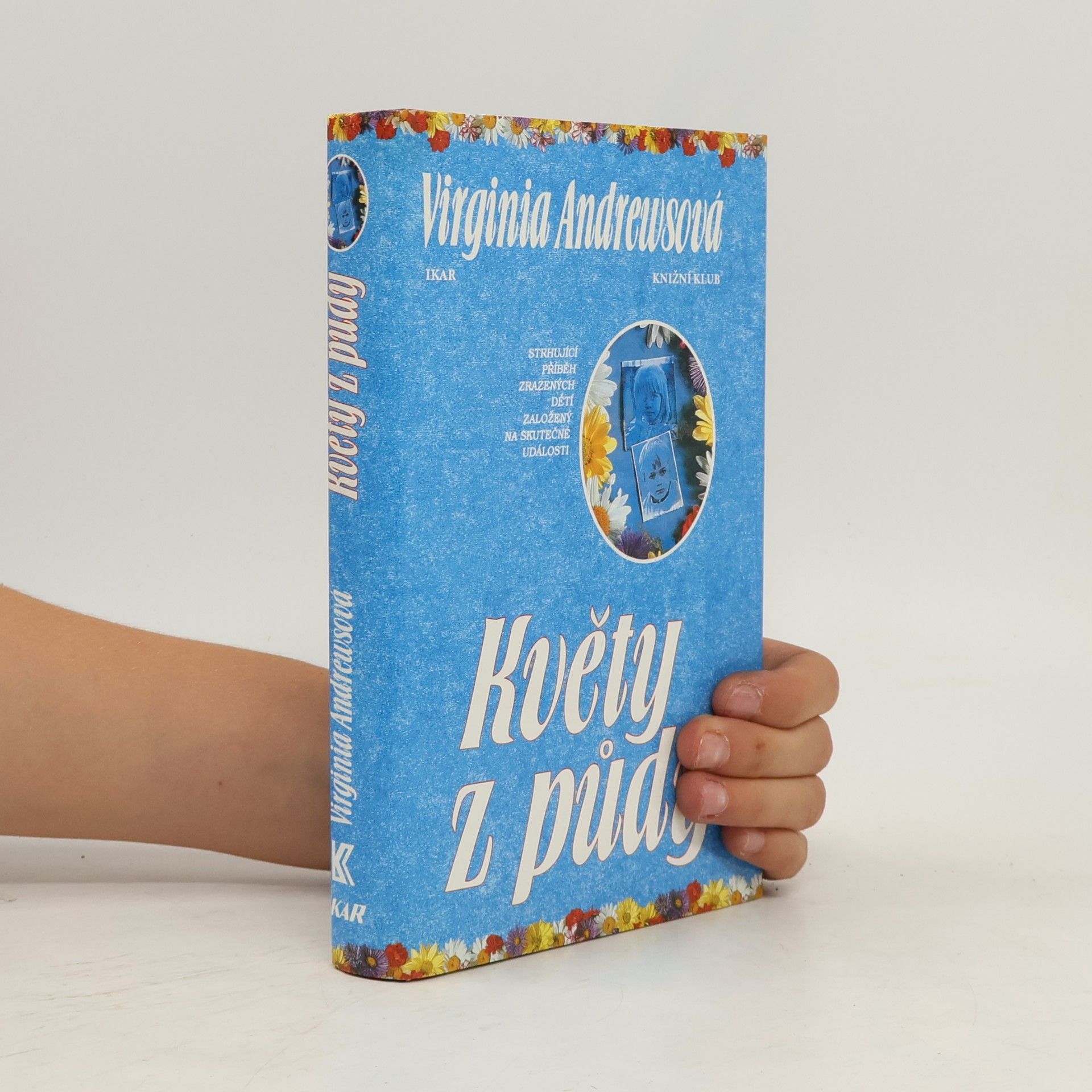 V. C. Andrews Květy z půdy