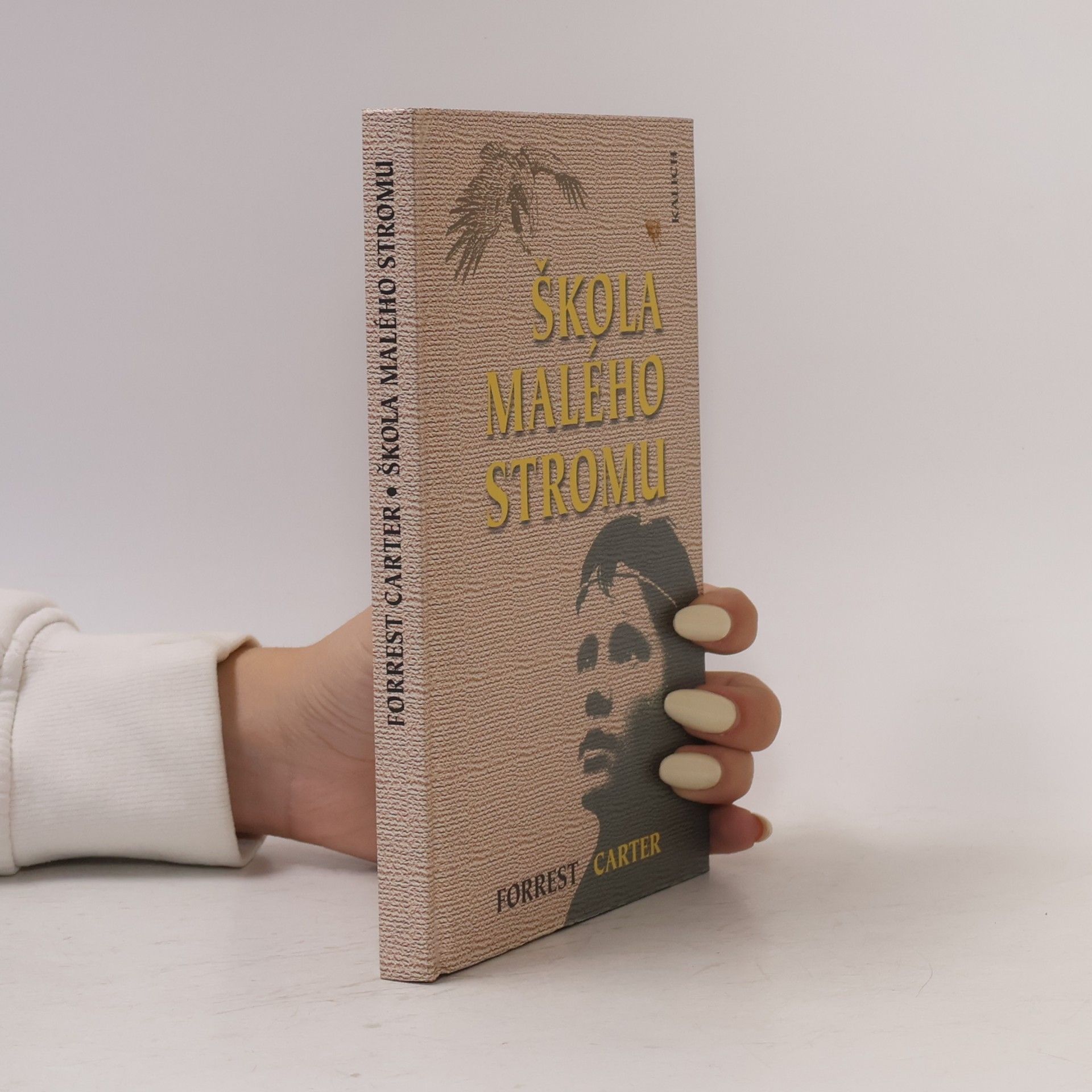 Forrest Carter Škola malého stromu