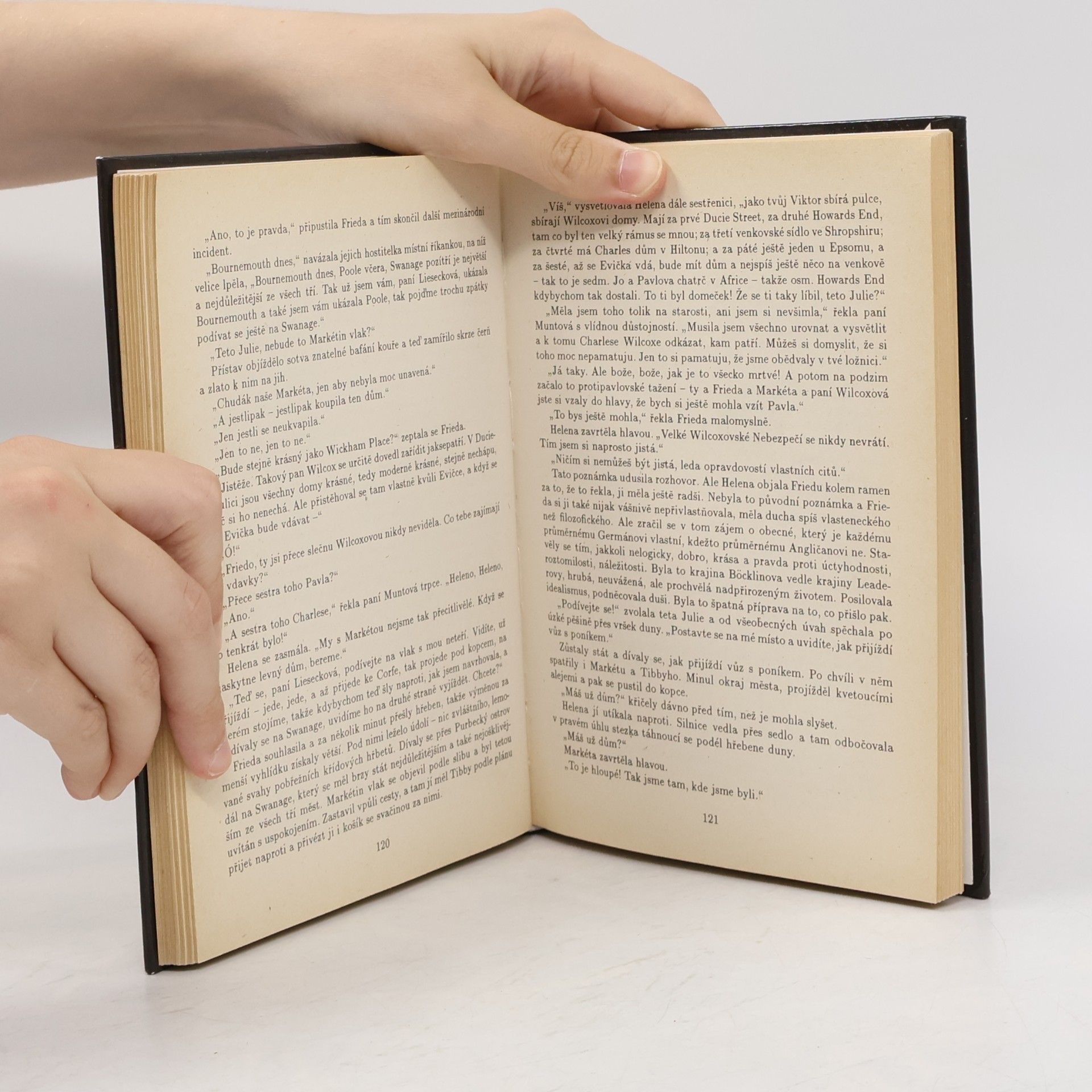 E. M. Forster Rodinné sídlo Howards End