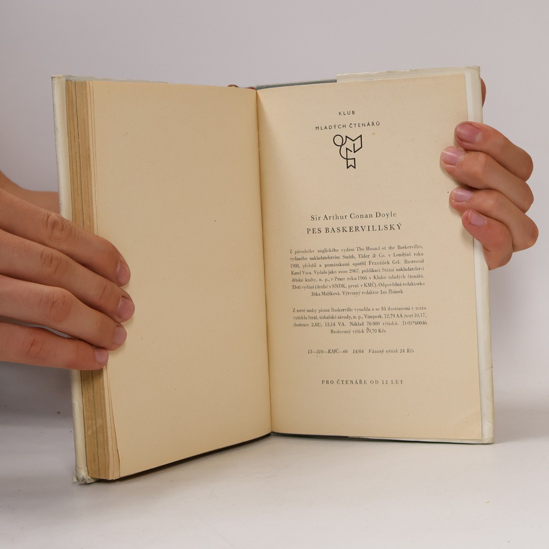 Arthur Conan Doyle Pes baskervillský
