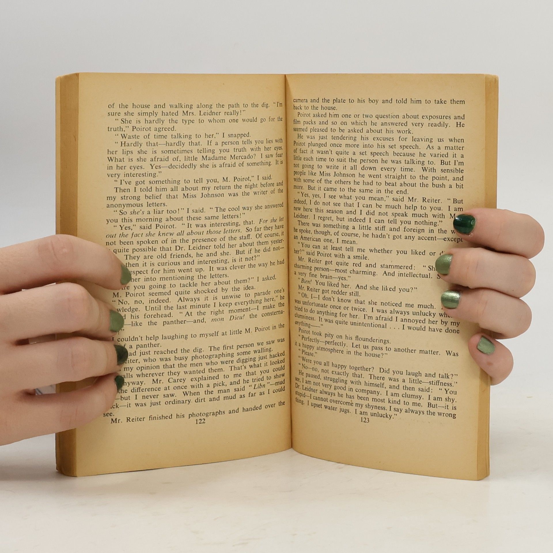 Agatha Christie Murder in Mesopotamia