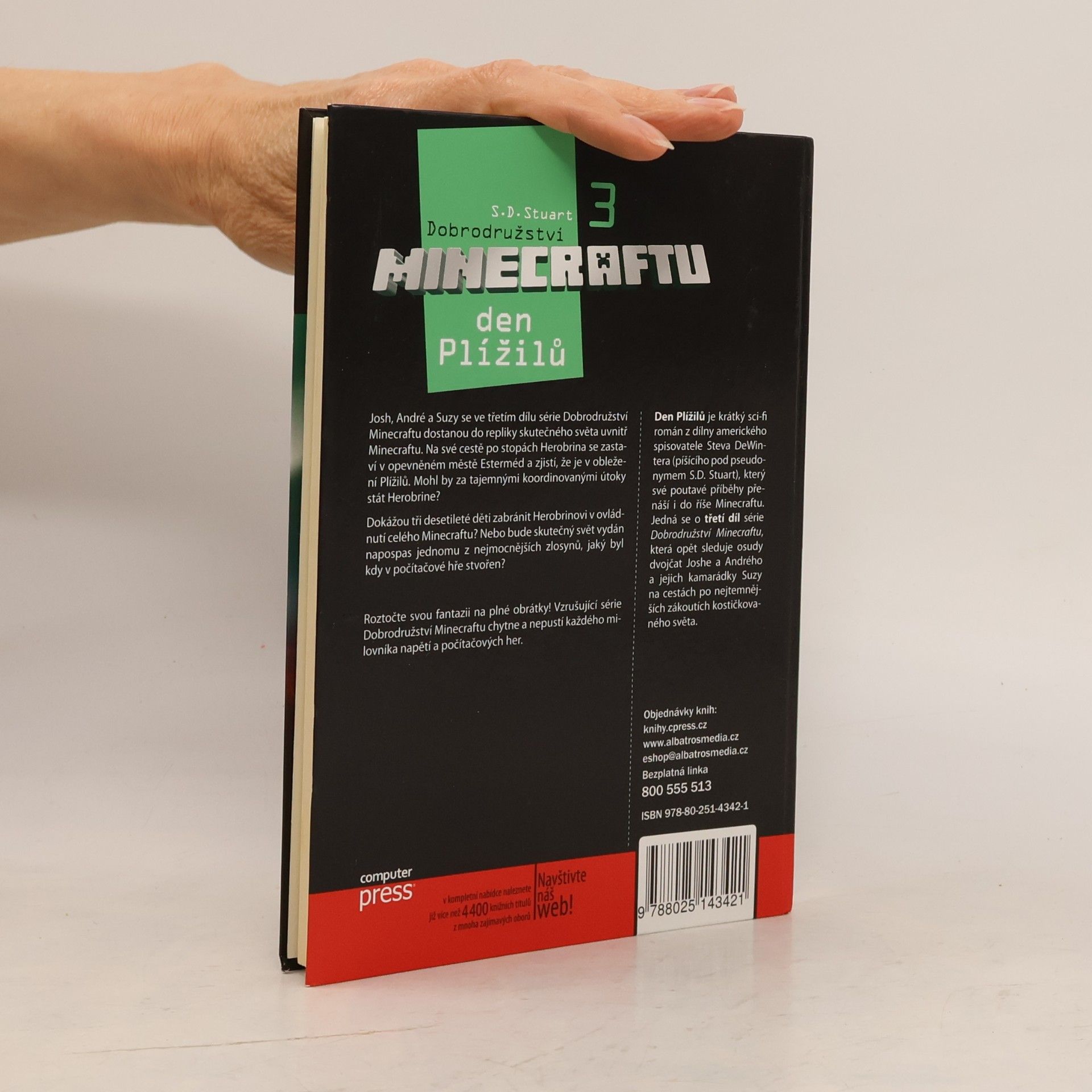 Stuart Dean Dobrodružství Minecraftu. 3, Den Plížilů