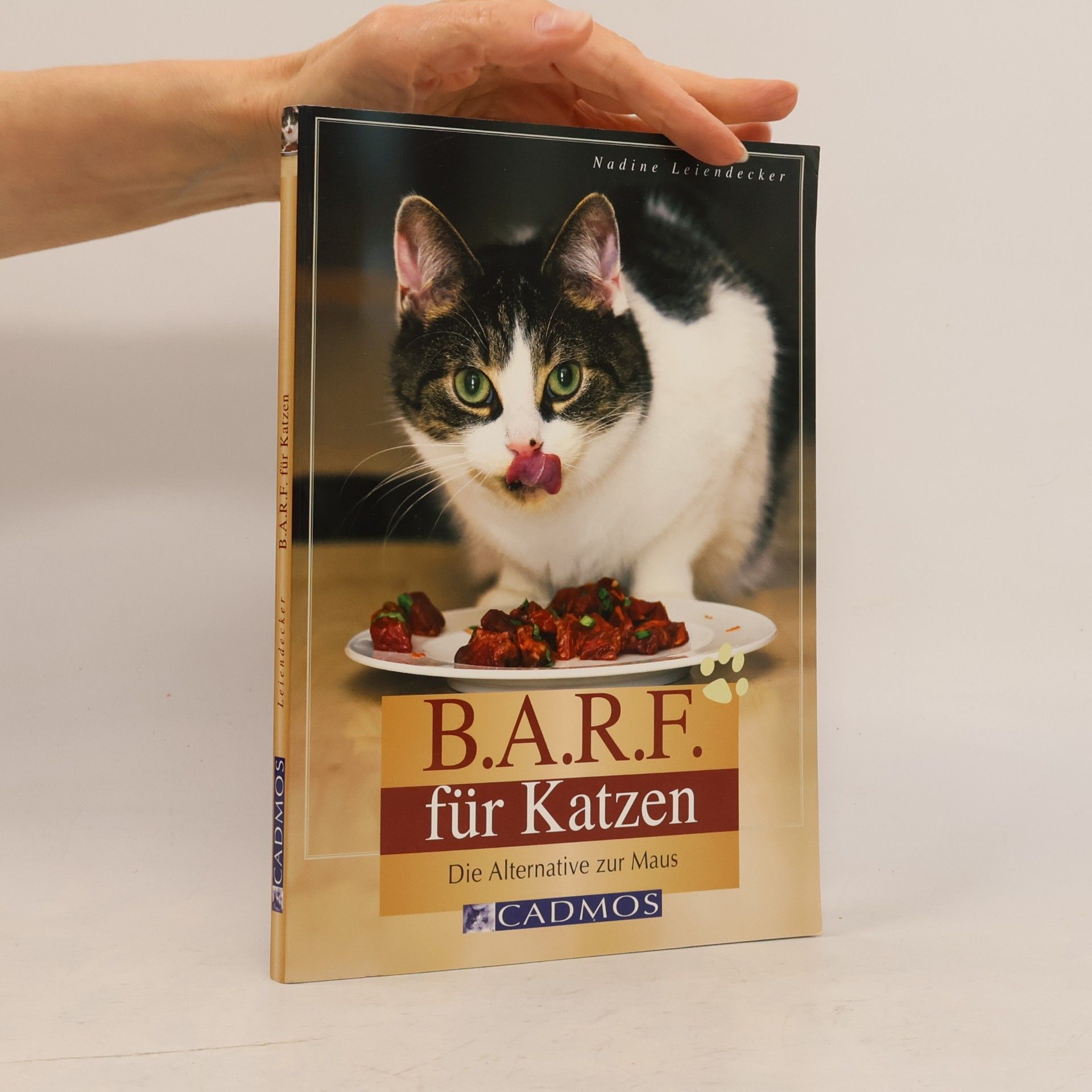 Nadine Leiendecker BARF für Katzen