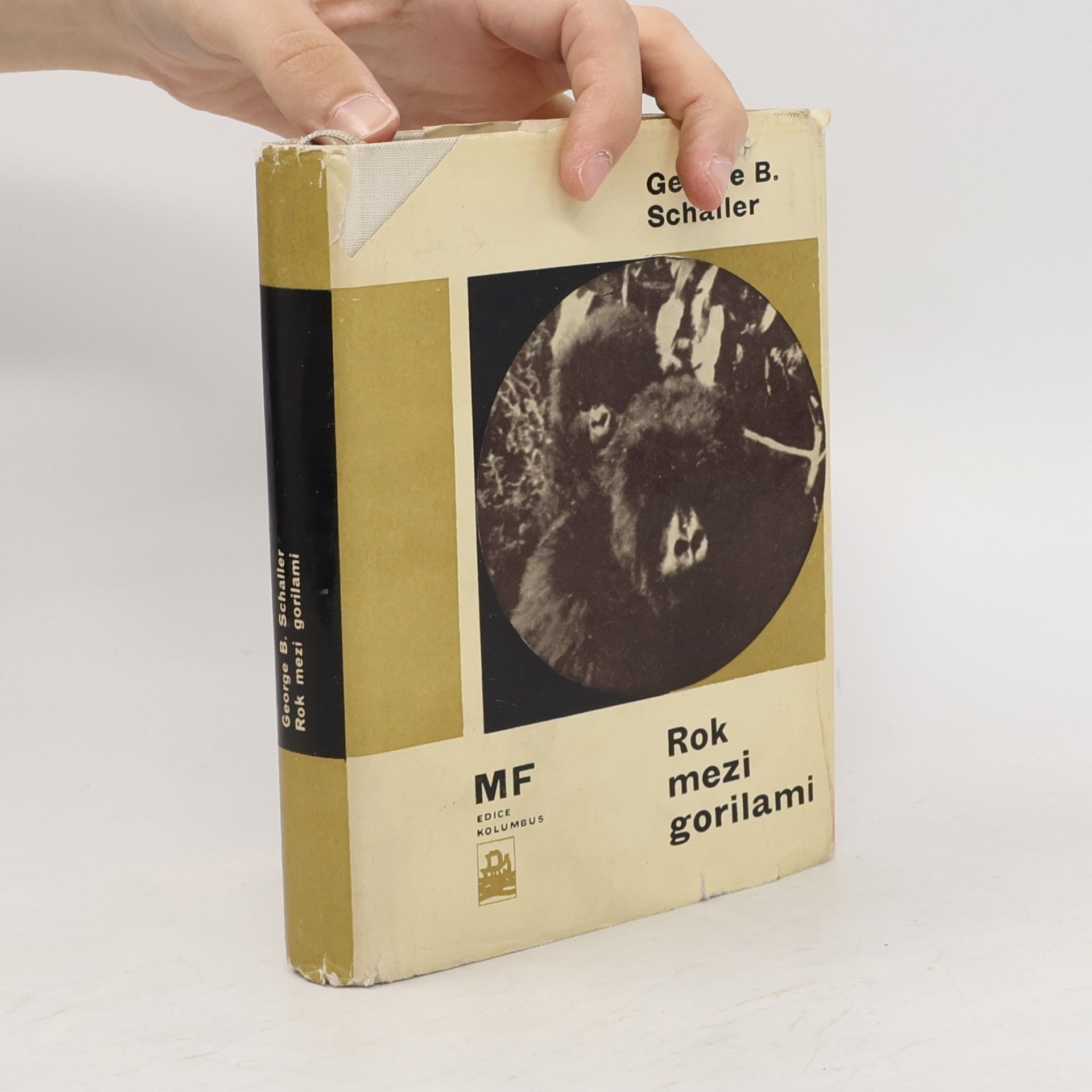 George B. Schaller Rok mezi gorilami