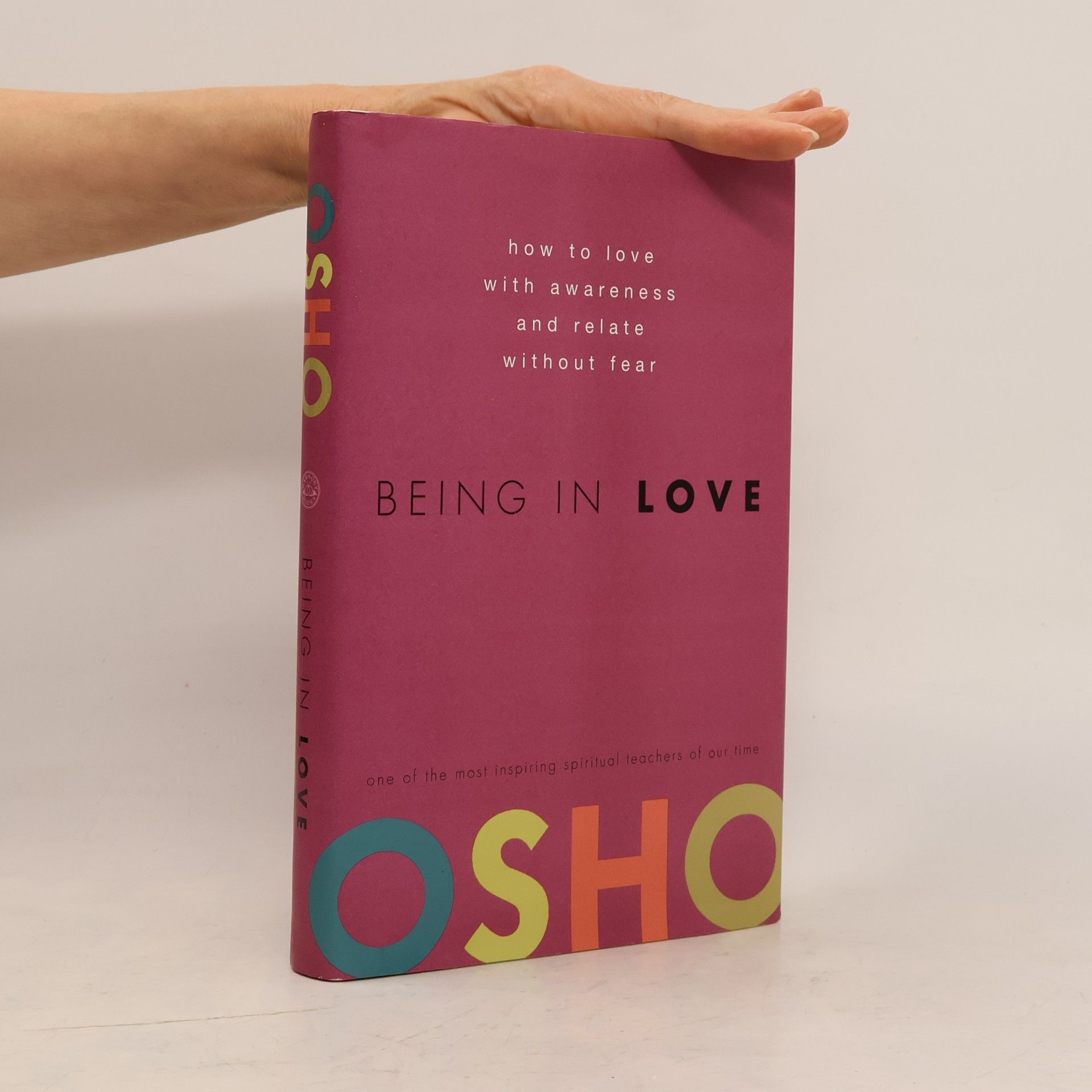 Ošó Being in Love
