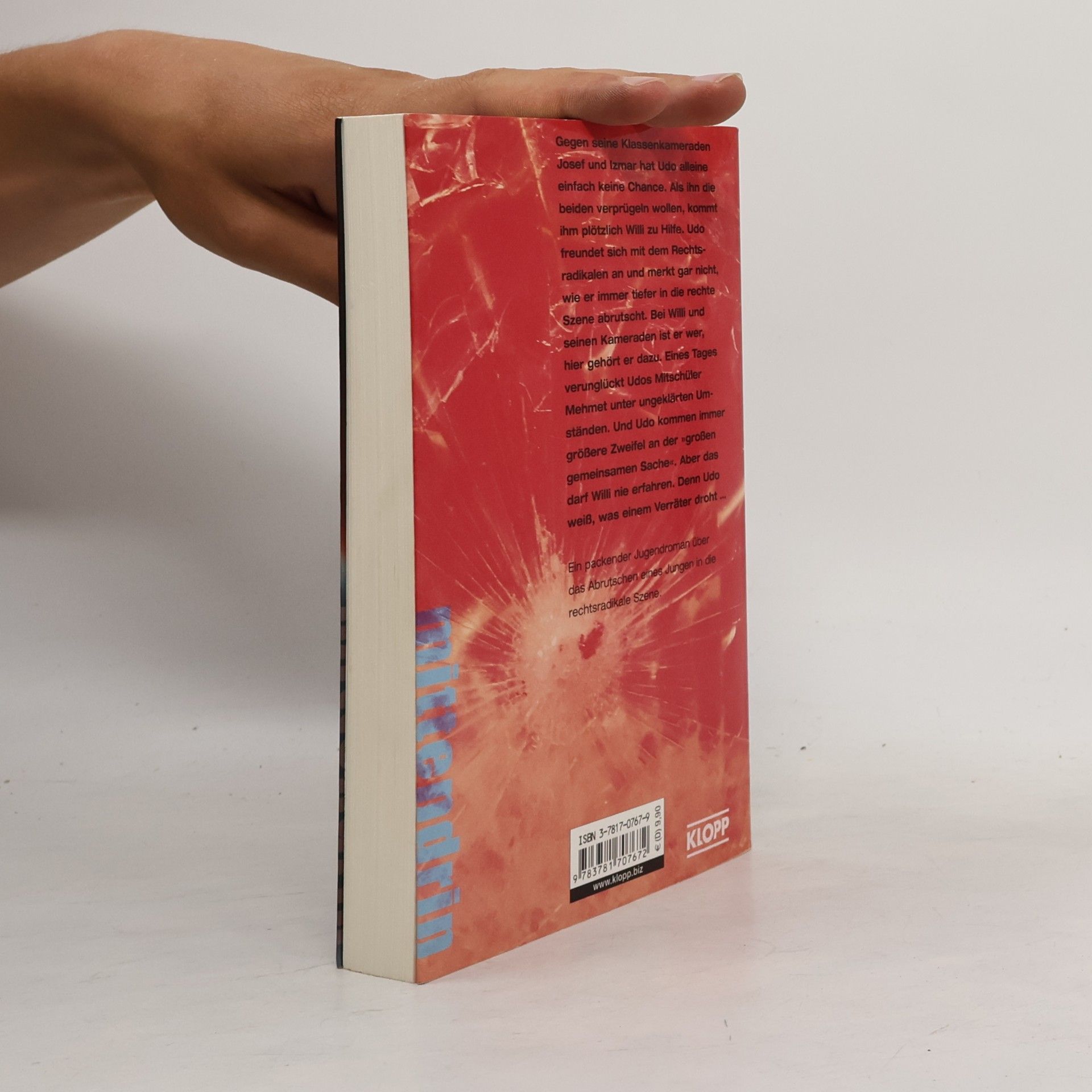 Heidi Hassenmüller Schwarz, rot, tot