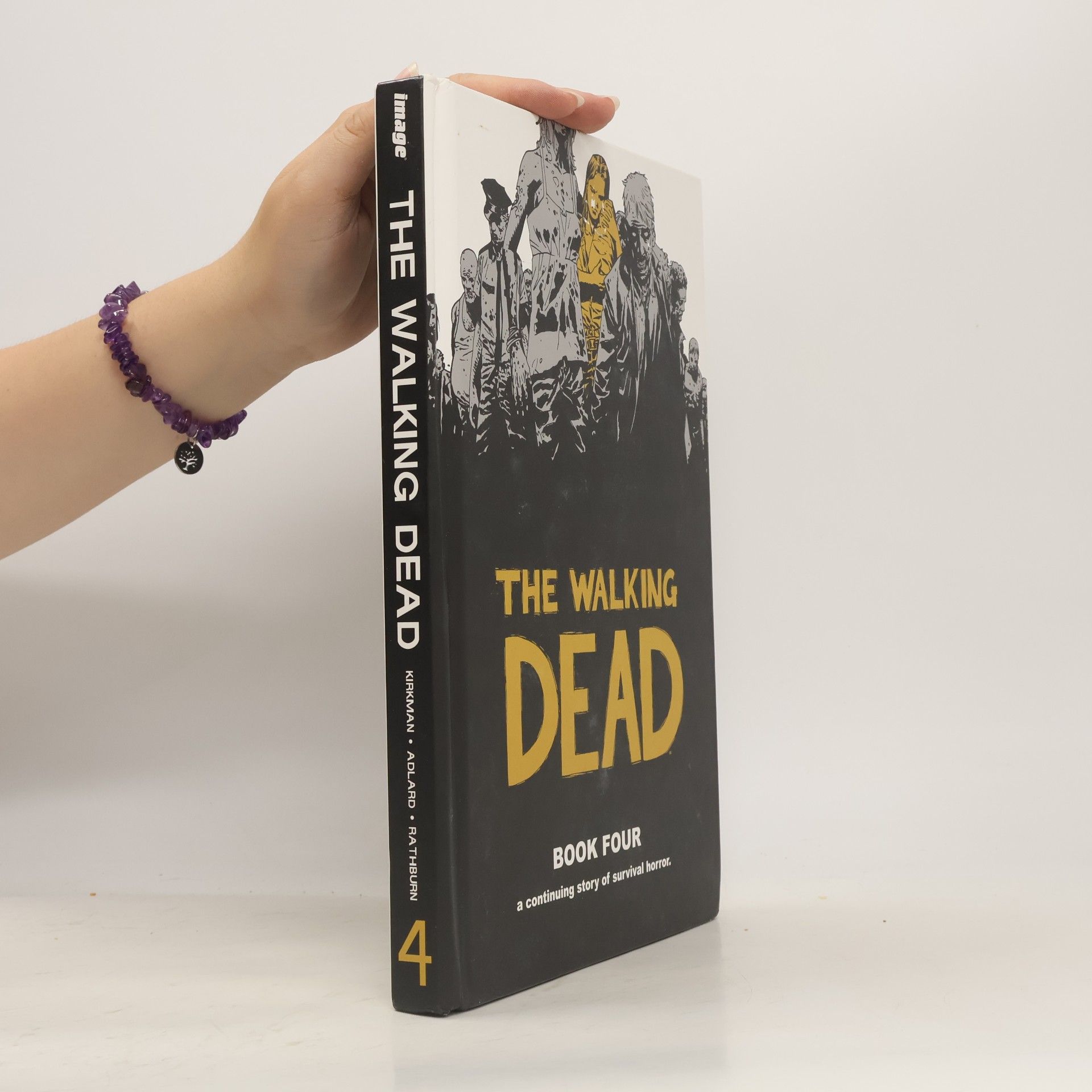 Auteurscollectief The Walking Dead. Book Four