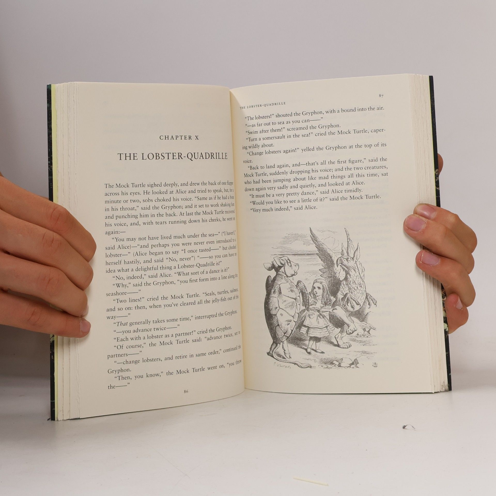 Lewis Carroll Alice's Adventures in Wonderland and Through the Looking-Glass