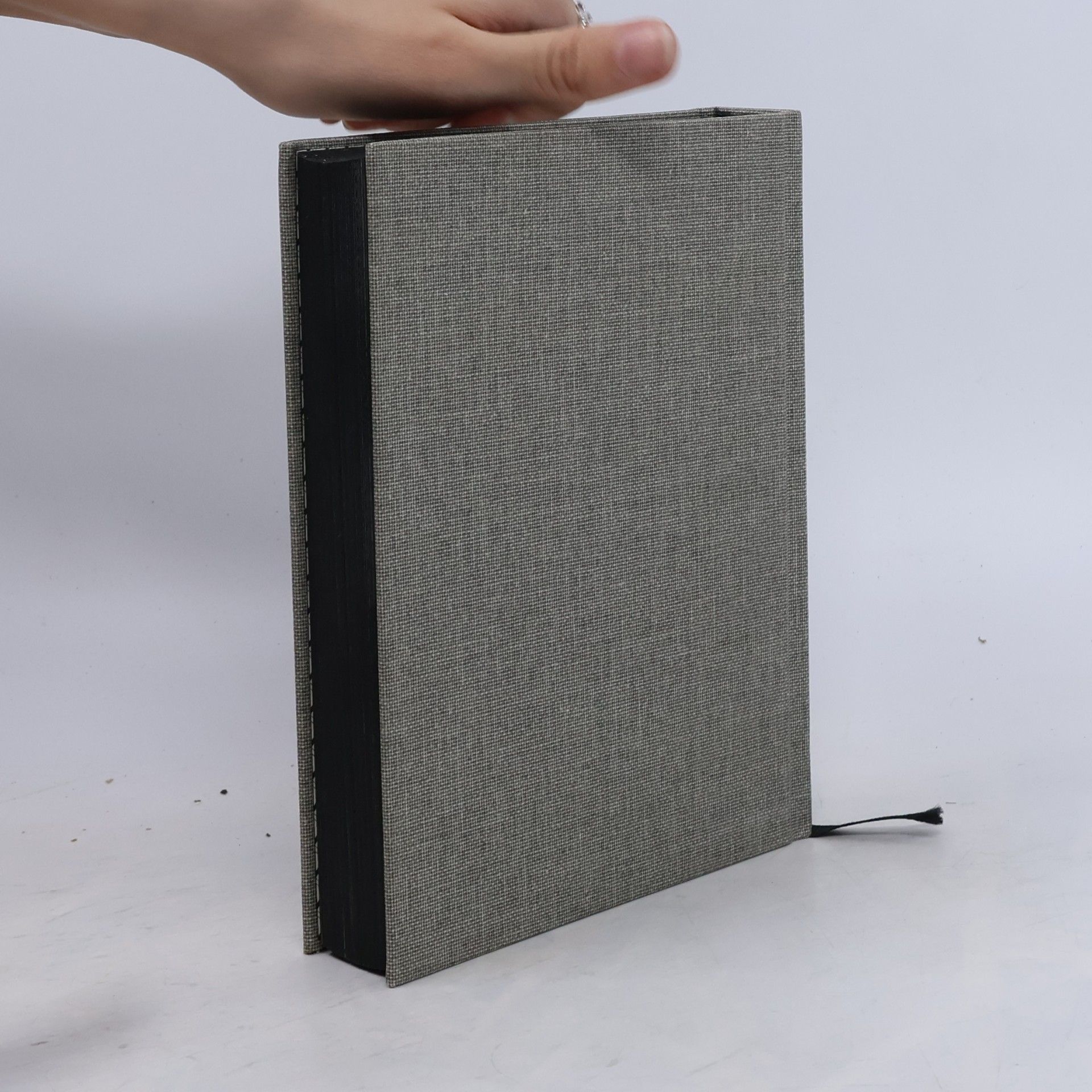 Eduard Augustin Ein Mann. Ein Buch