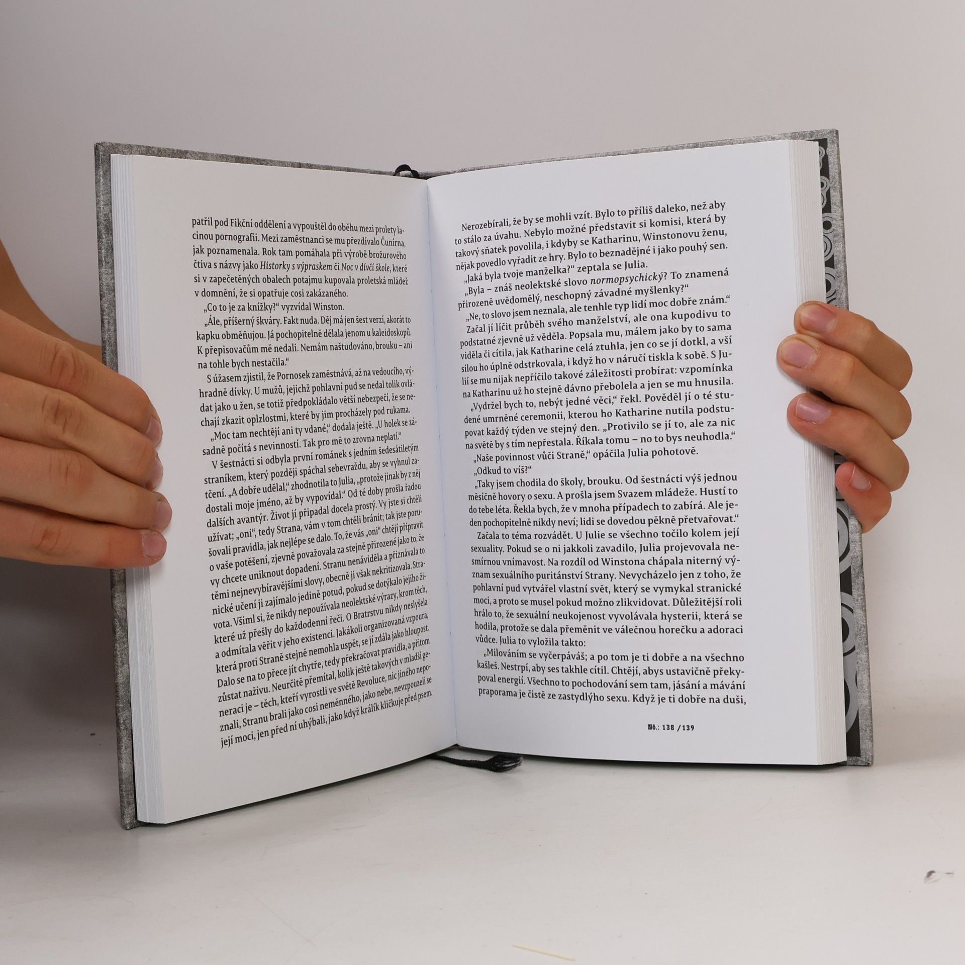 George Orwell Devatenáct set osmdesát čtyři