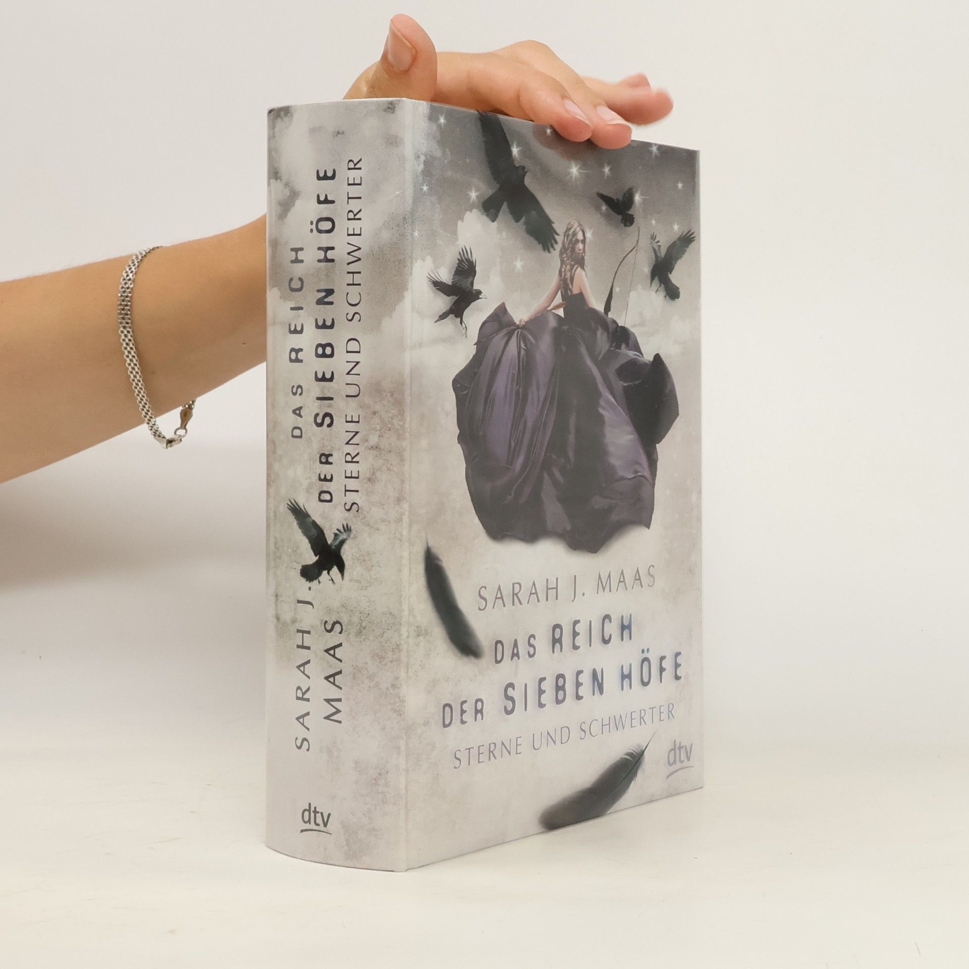 Sarah J. Maas Das Reich der sieben Höfe. Sterne und Schwerter