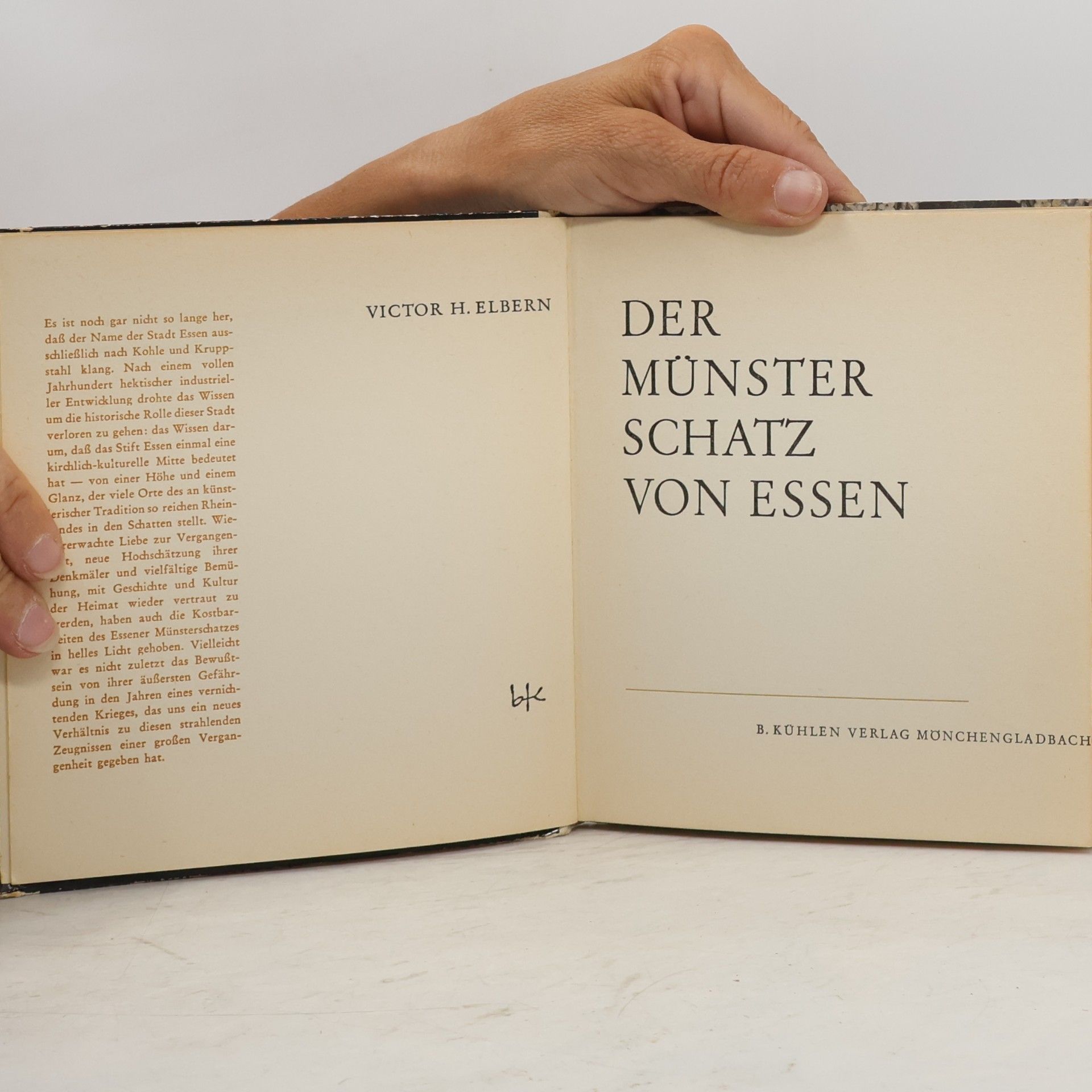 Victor H. Elbern Der Münsterschatz von Essen