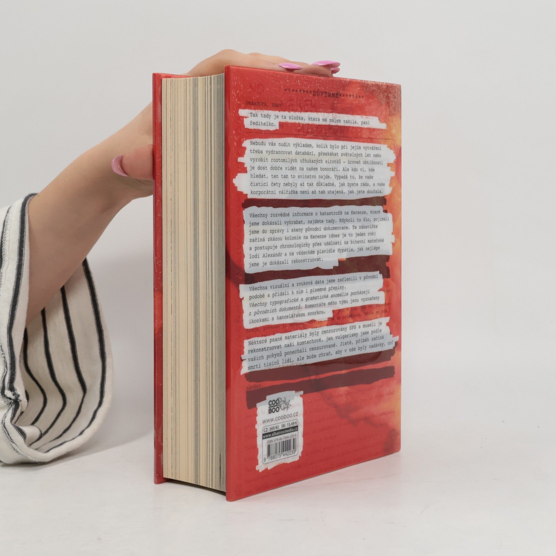Amie Kaufman Akta illuminae 01, Illuminae
