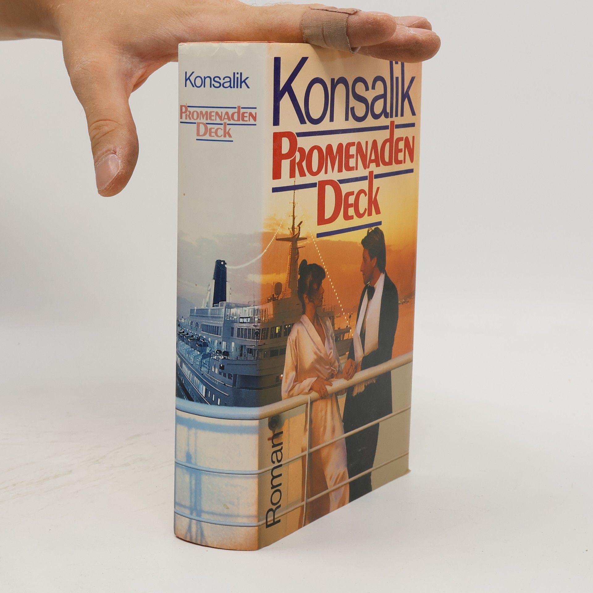 Promenaden Deck