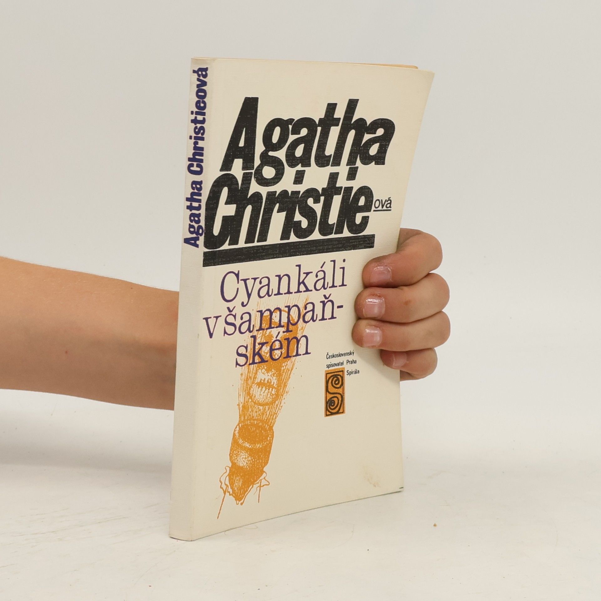 Agatha Christie Cyankáli v šampaňském