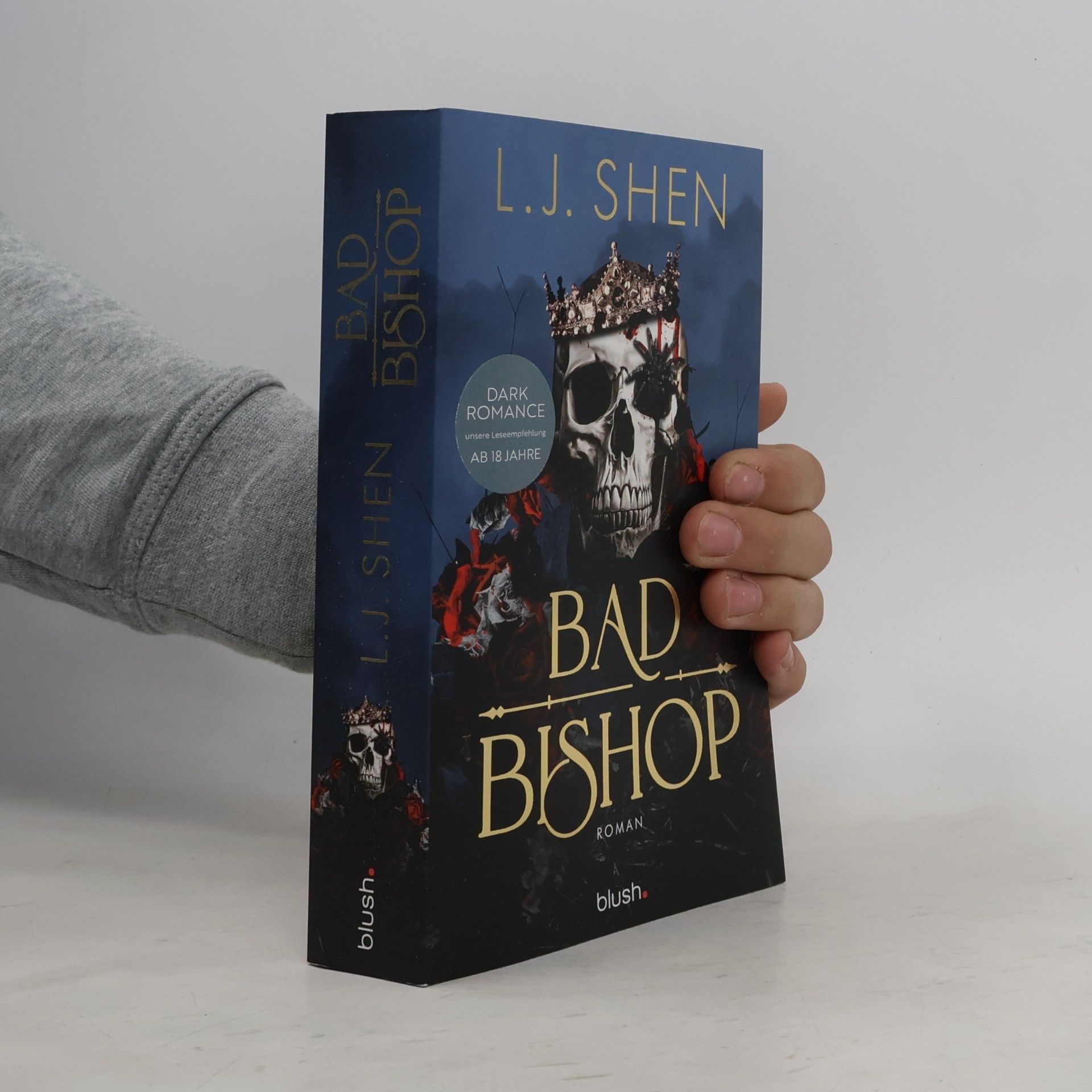 L. J. Shen Society of Villains - 1: Bad Bishop