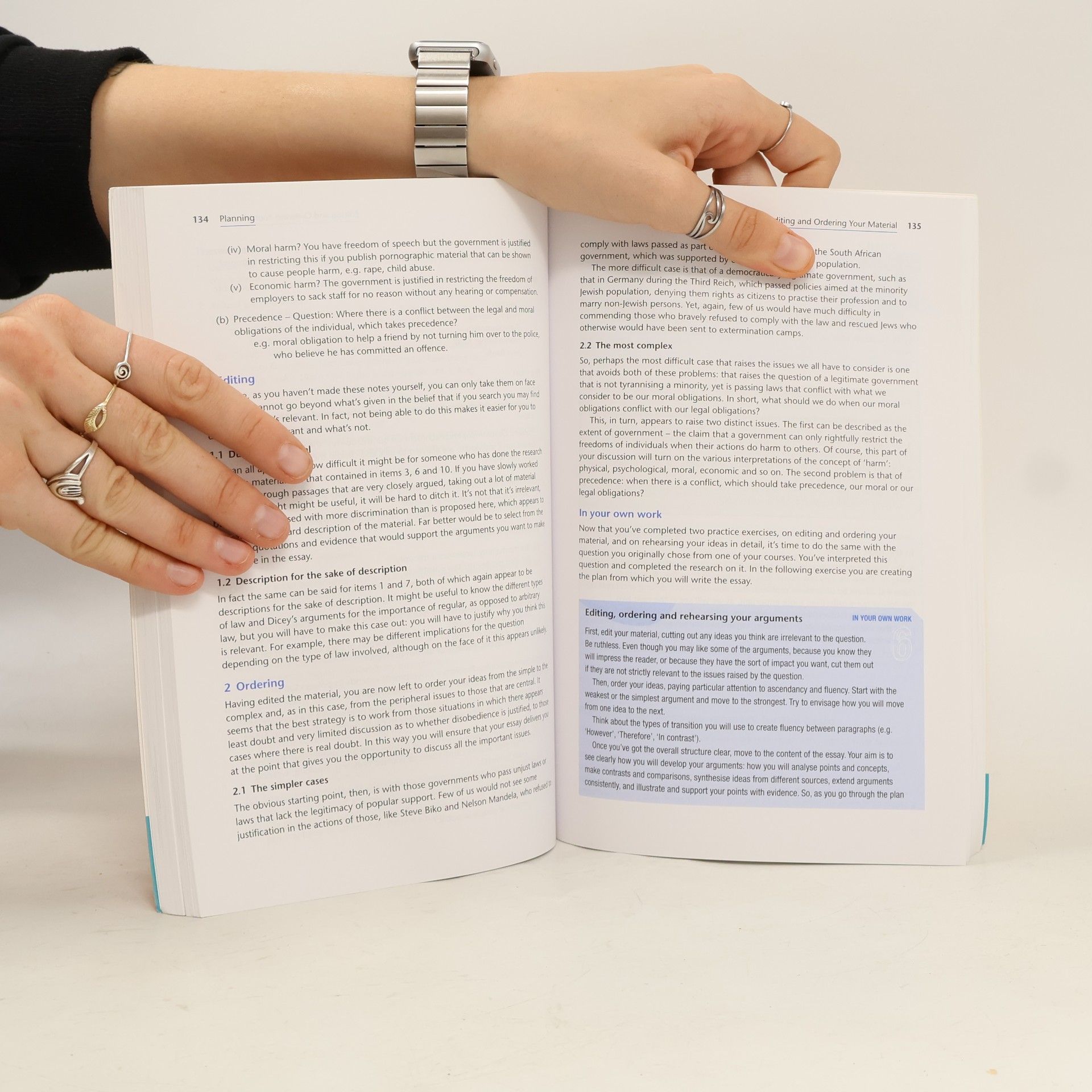 Bryan Greetham How to Write Better Essays