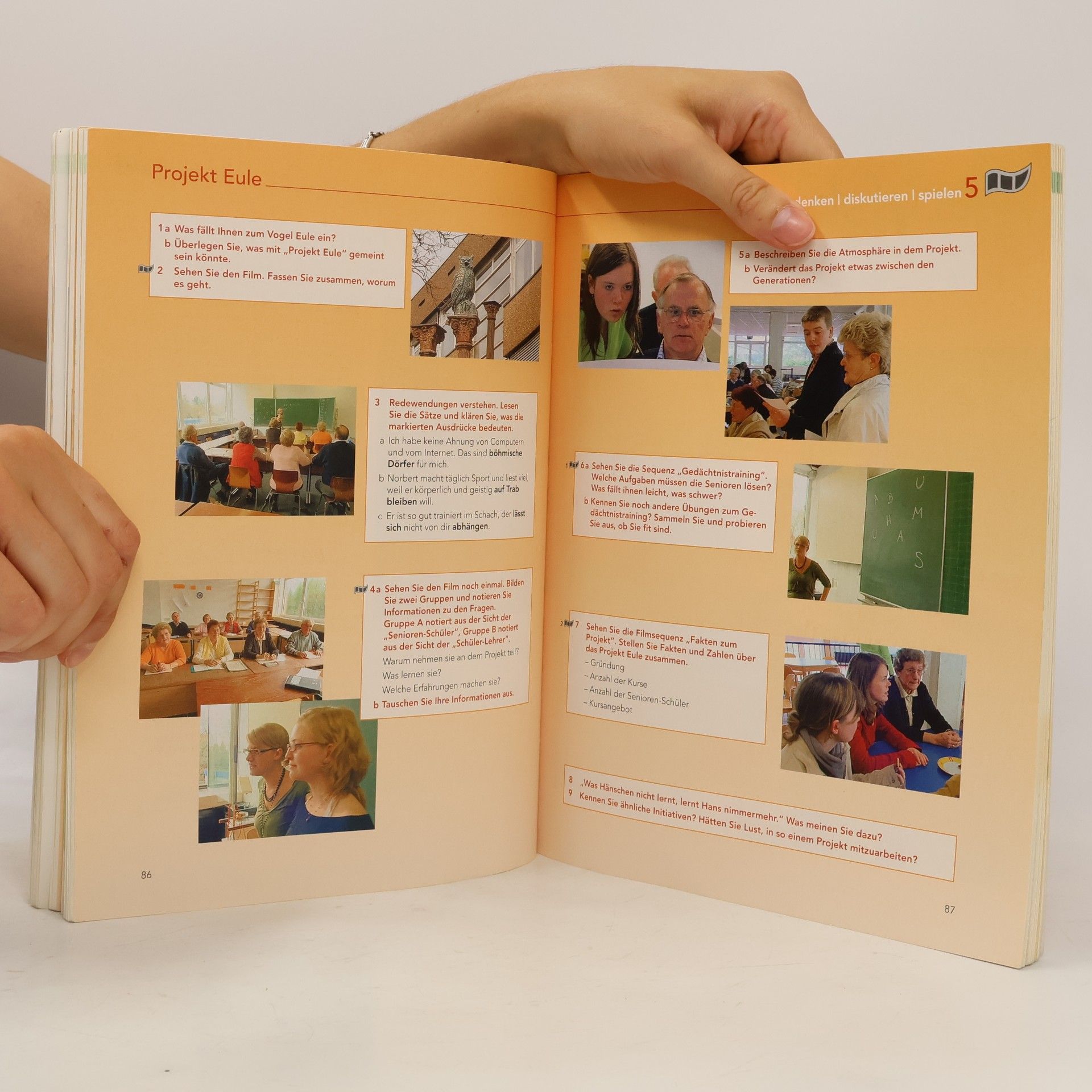 Kolektiv autorů Aspekte: Mittelstufe Deutsch. Lehrbuch 1