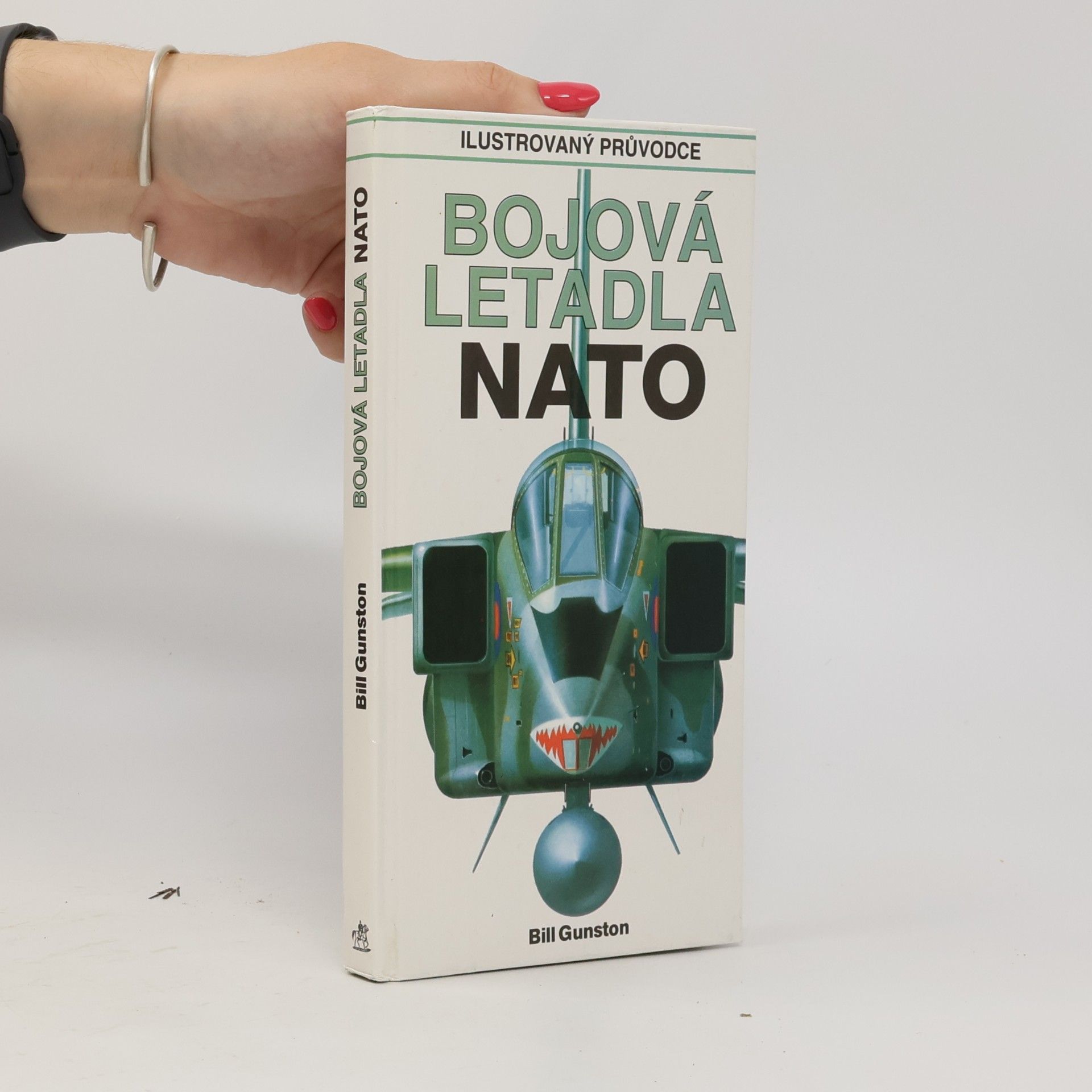 Bill Gunston Bojová letadla NATO
