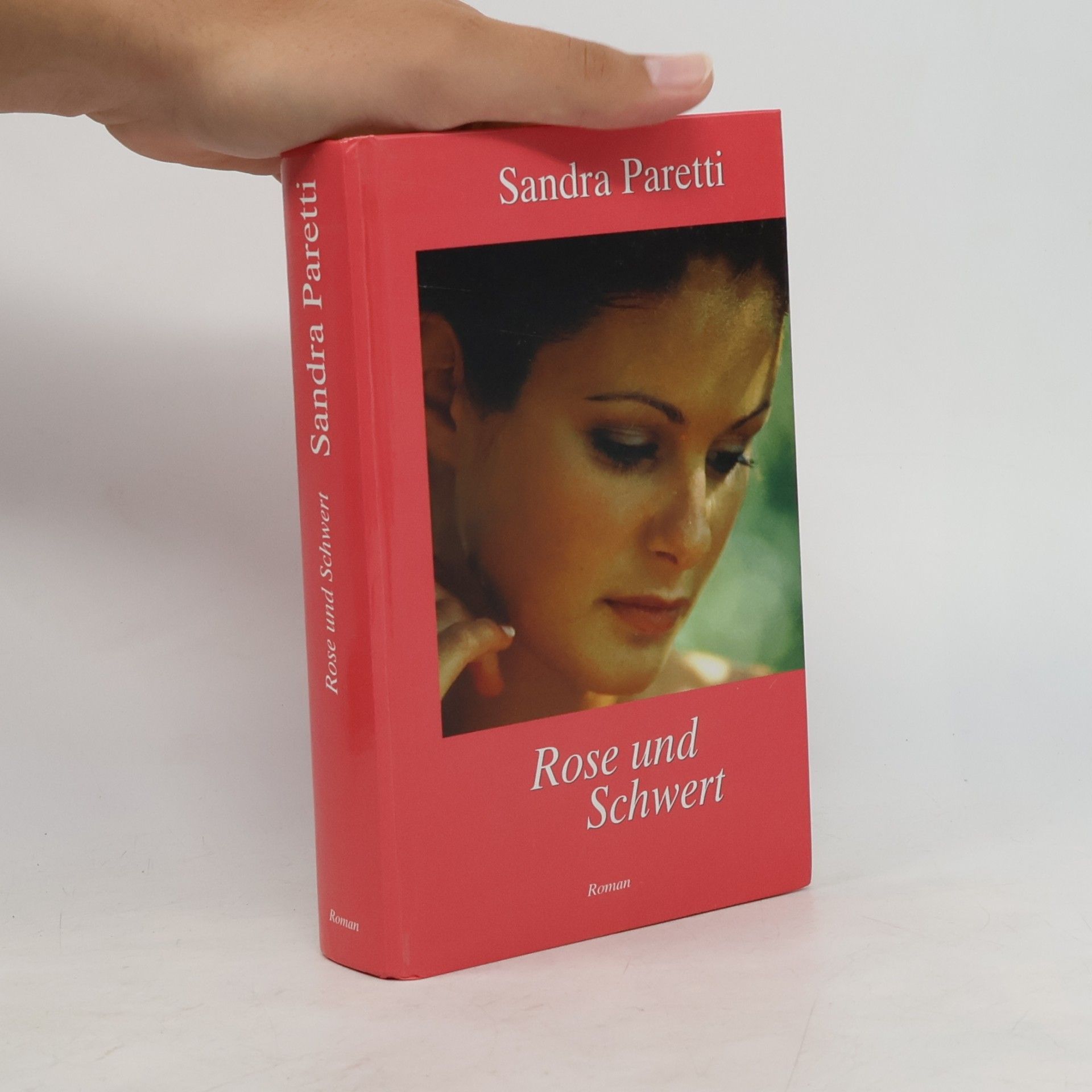 Sandra Paretti Rose und Schwert
