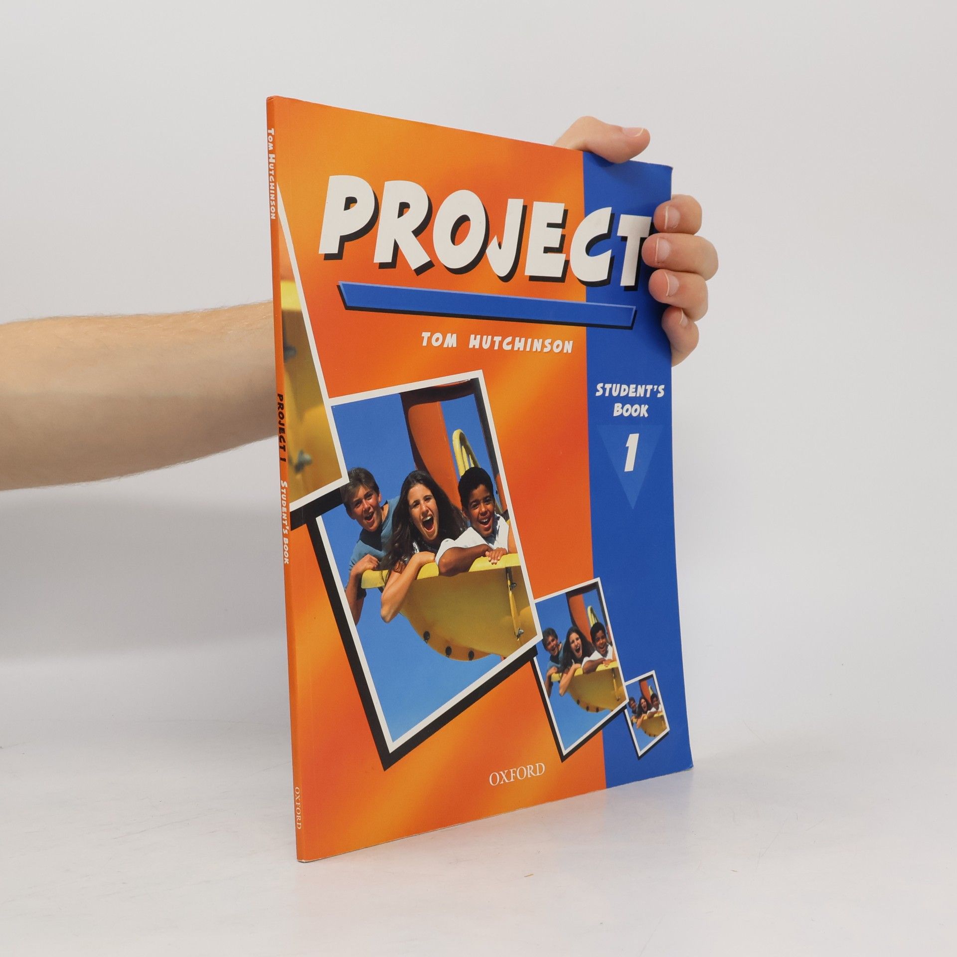 Project 1 : student's book