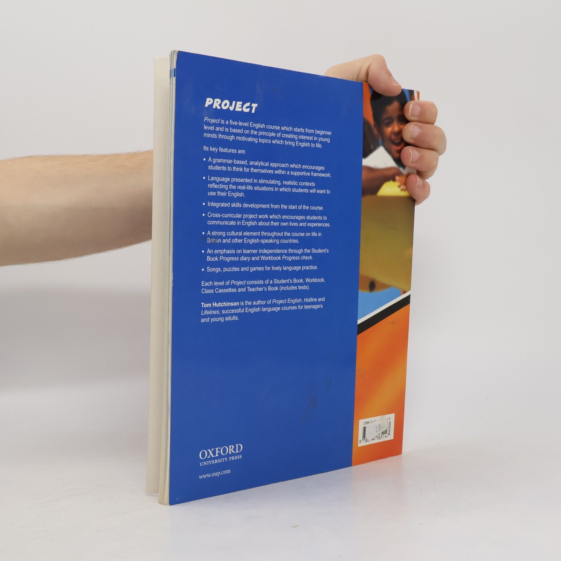Tom Hutchinson Project 1 : student's book