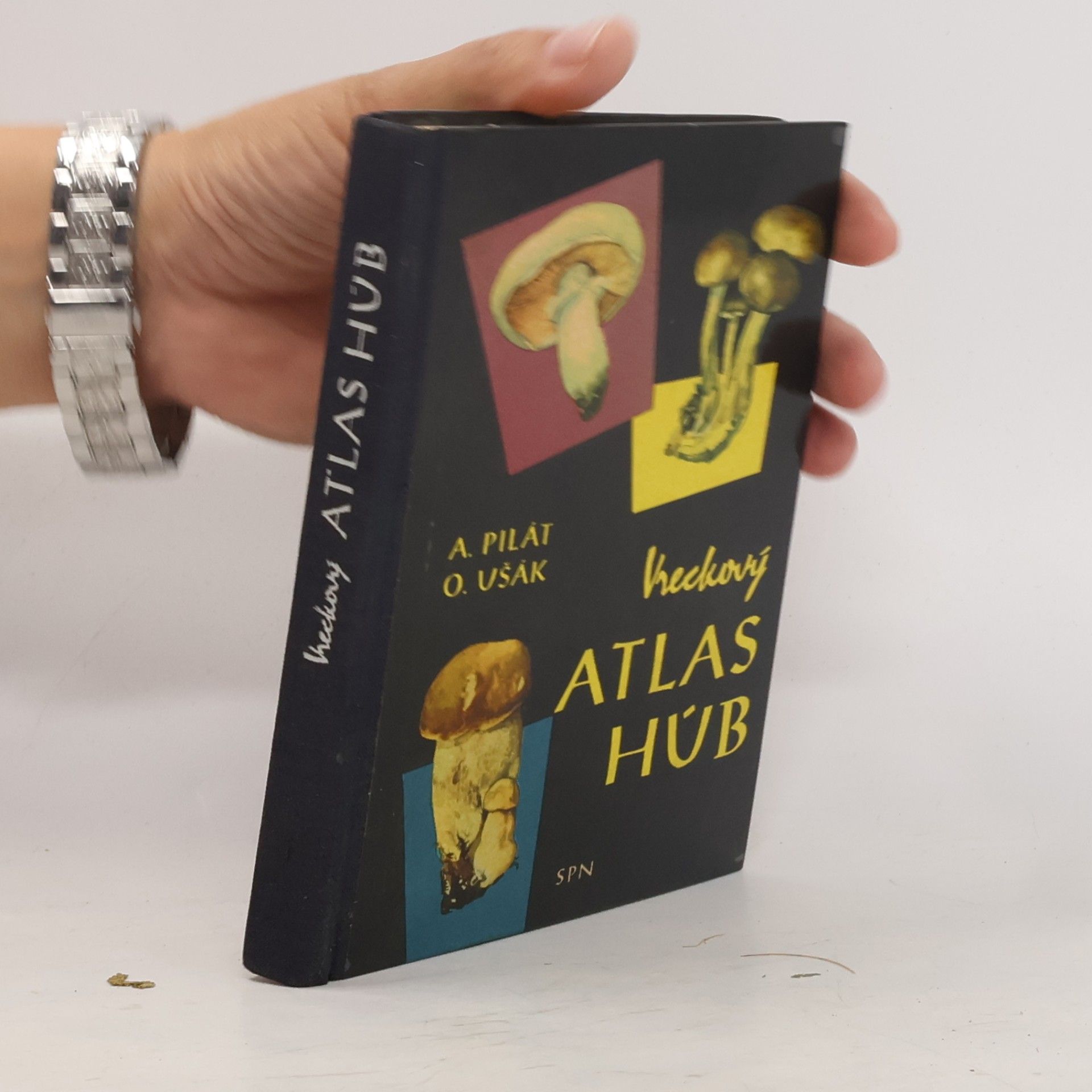 O. Ušák Vreckový altas húb