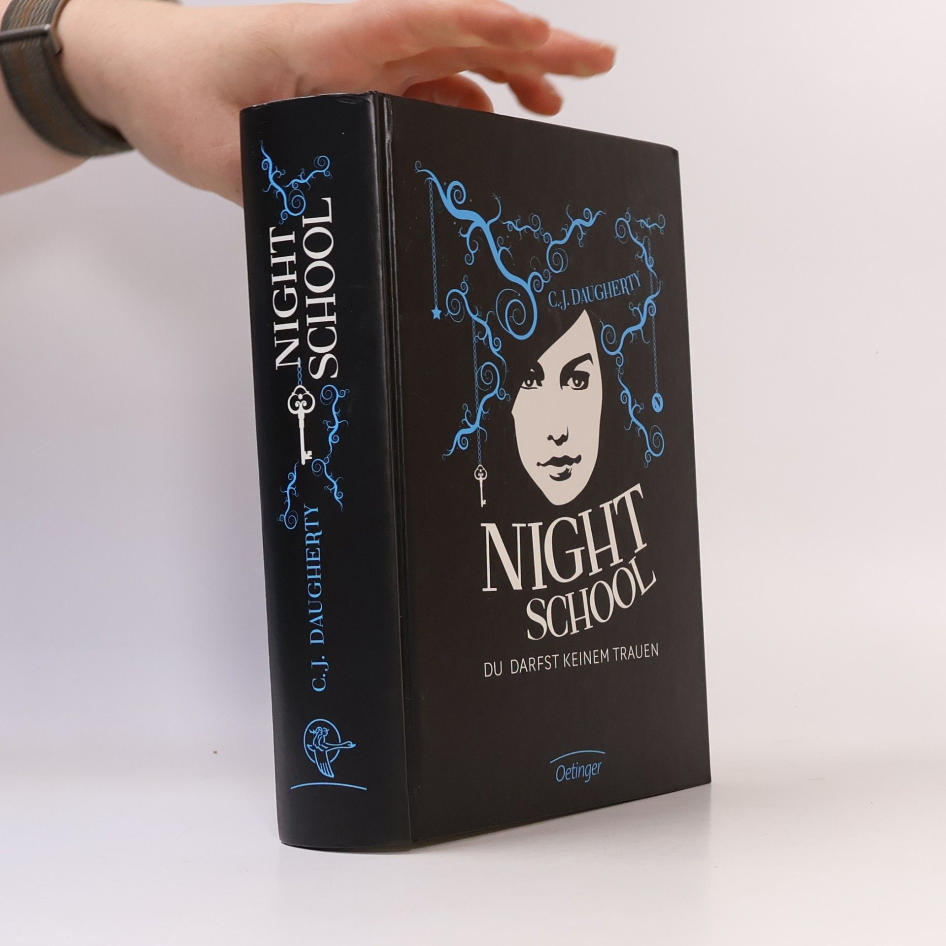 Christi Daugherty Night School 1. Du darfst keinem Trauen