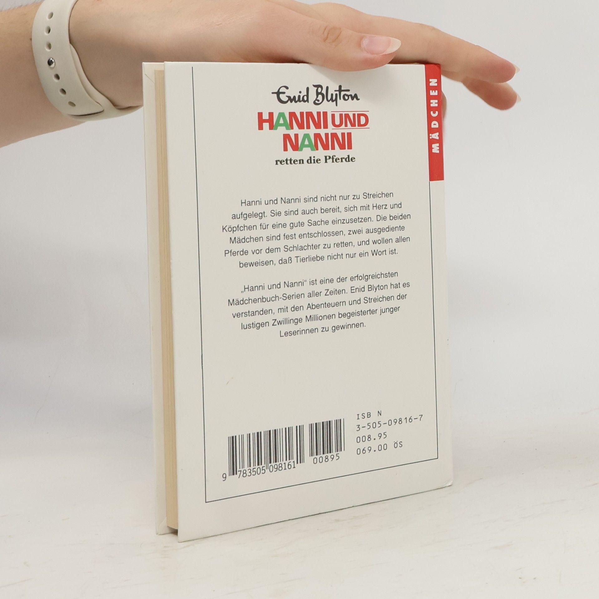 Enid Blyton Hanni und Nanni retten die Pferde
