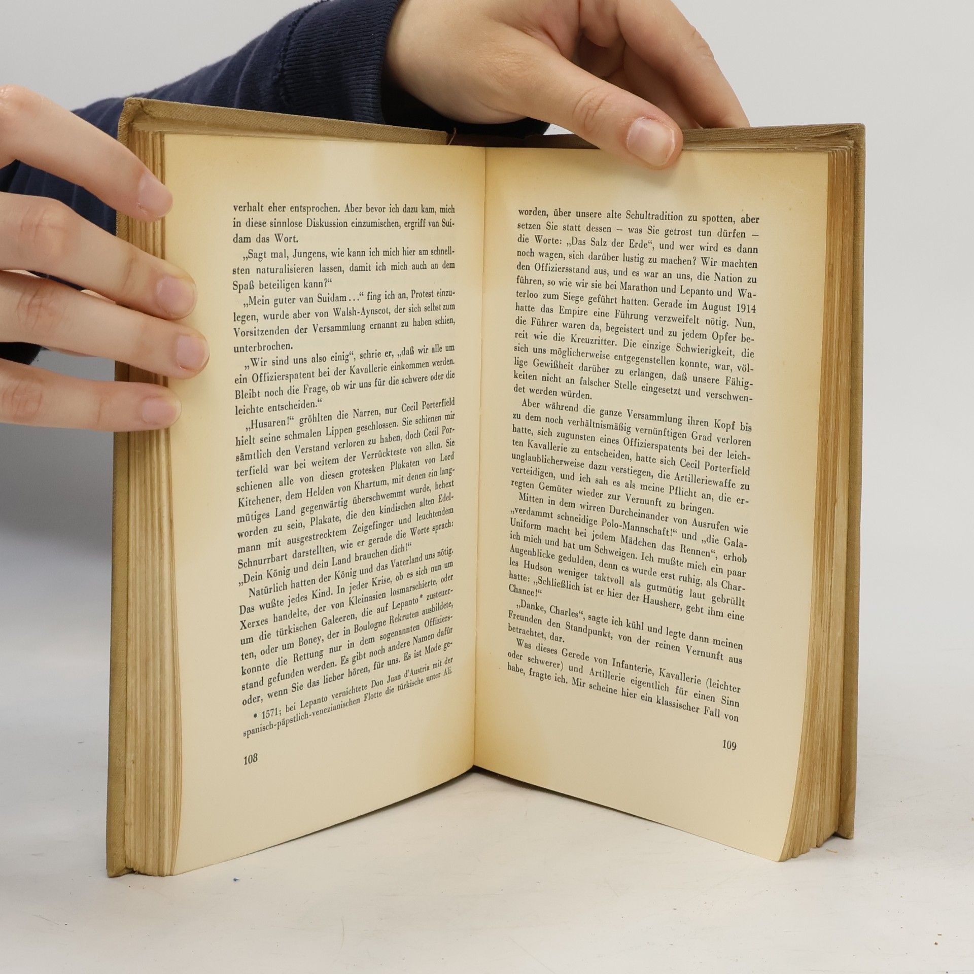 A.E. Macdonell Selbstbildnis eines Gentleman