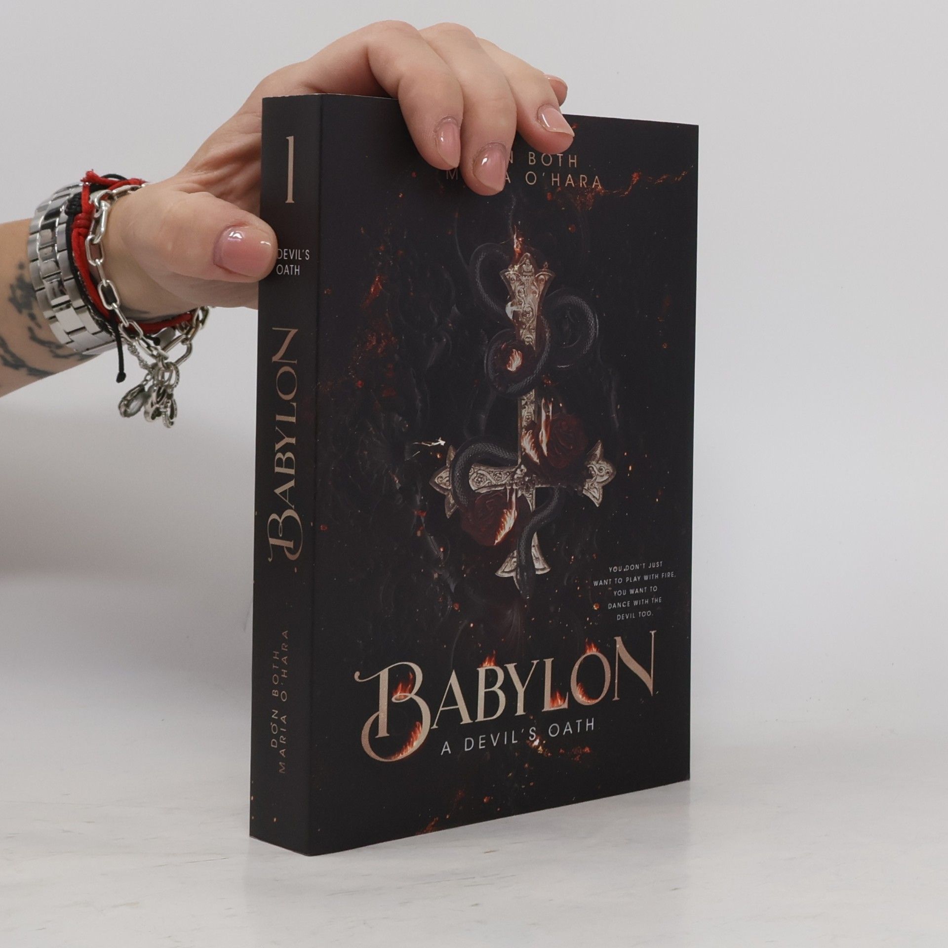 Maria O´Hara Babylon