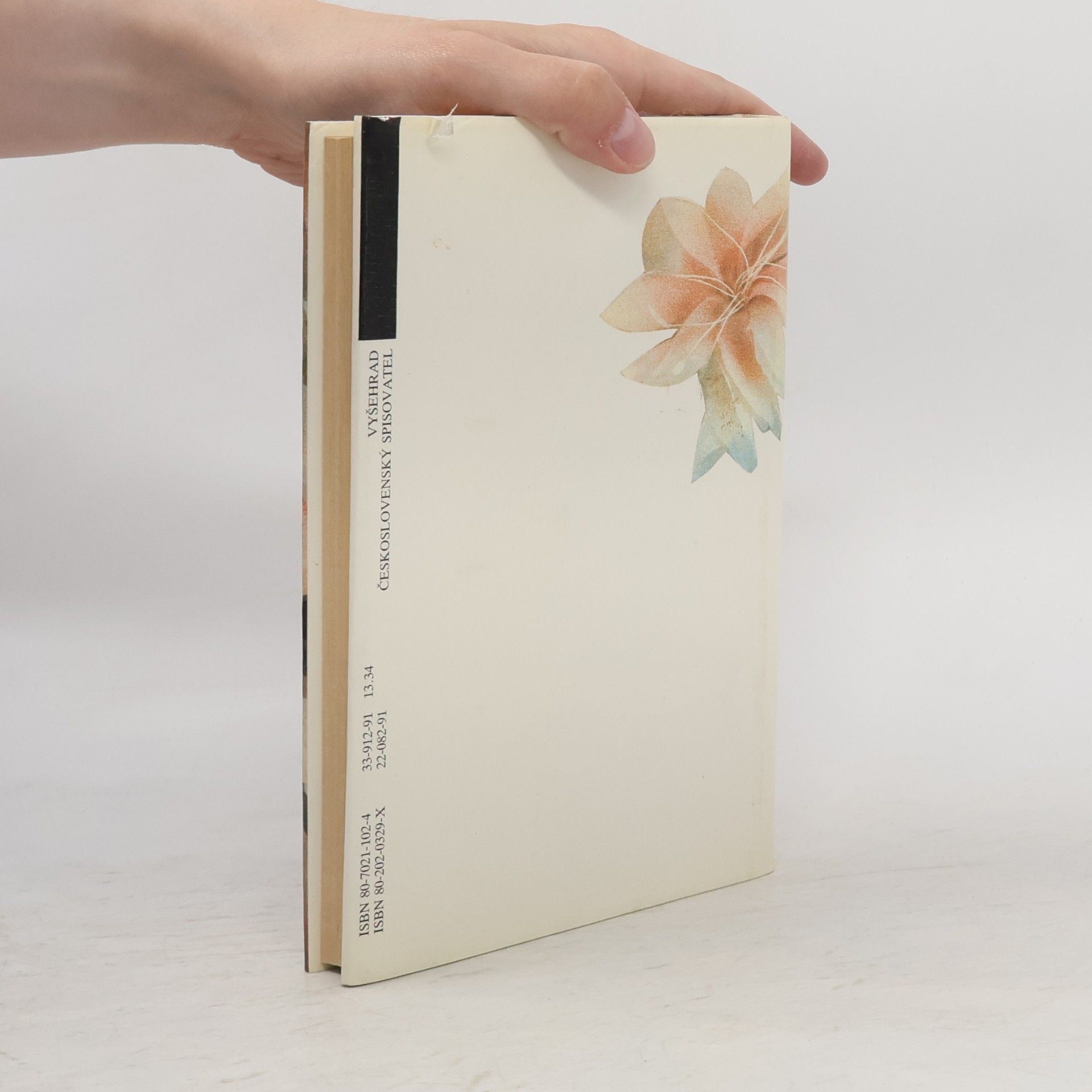 Daphne Du Maurier Mrtvá a živá