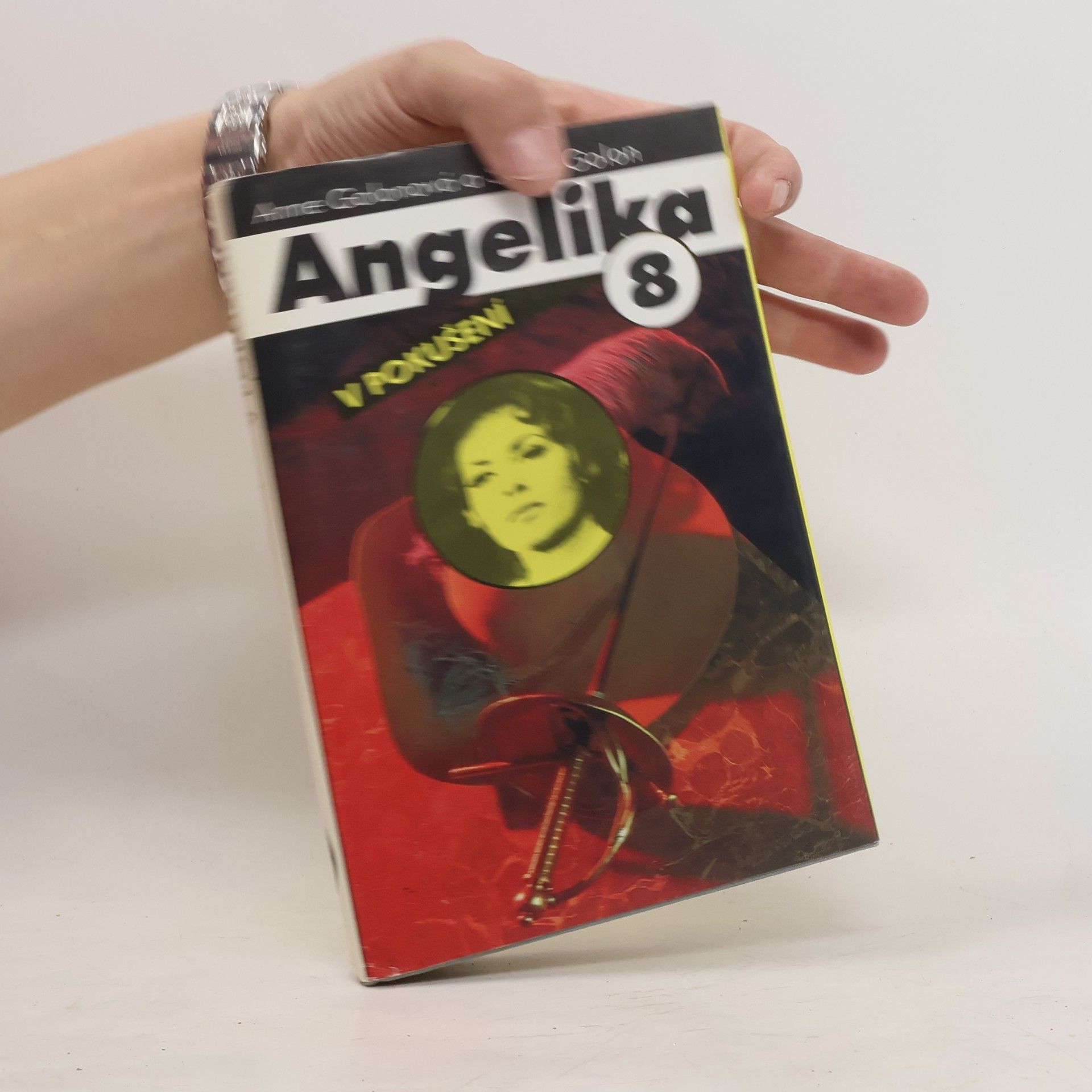 Anne Golon Angelika v pokušení