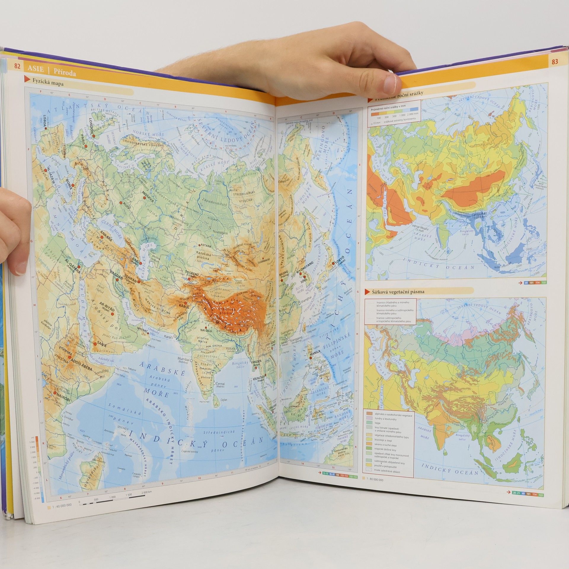 Autorenkollektiv Školní atlas světa