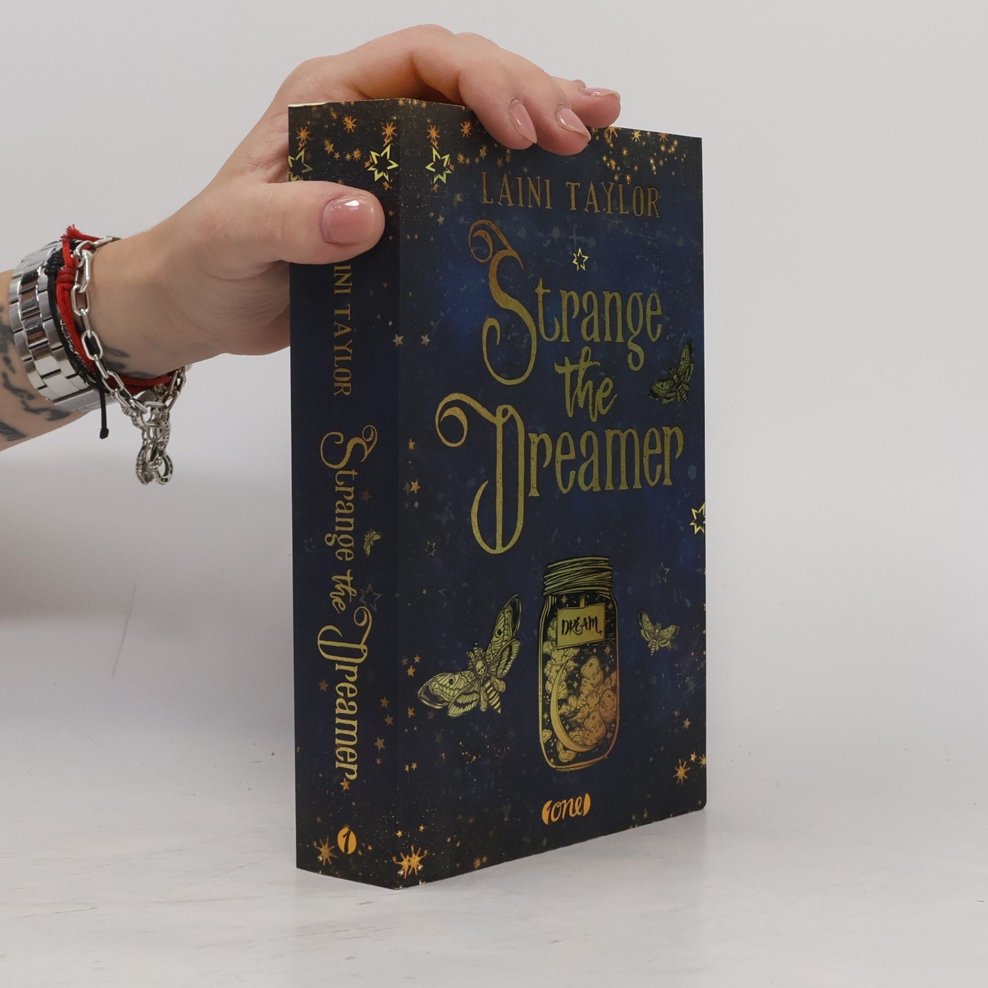 Laini Taylor Strange the Dreamer