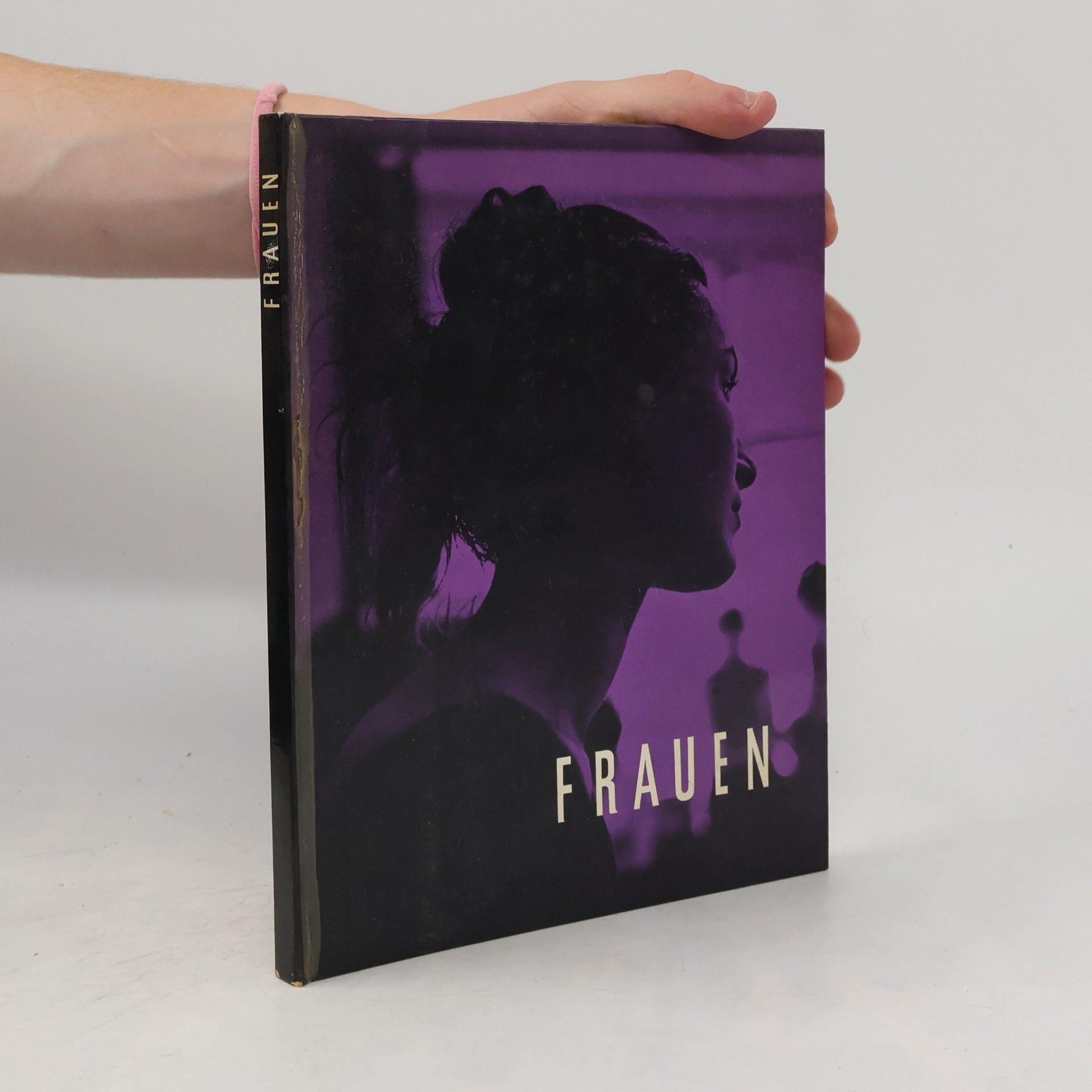 Collectif d'auteurs Frauen