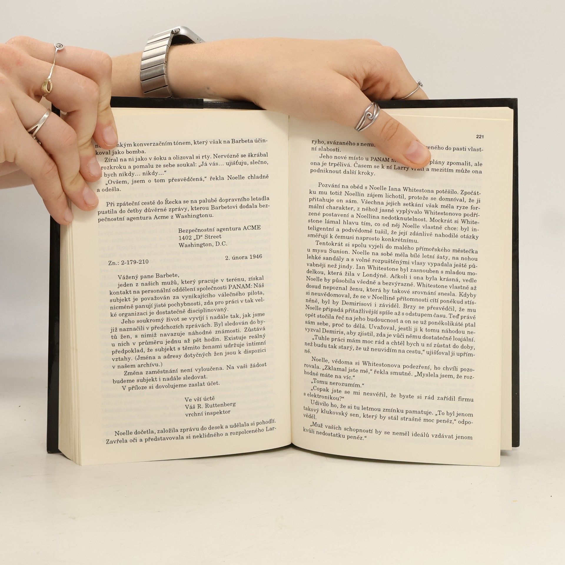 Sidney Sheldon Odvrácená strana půlnoci