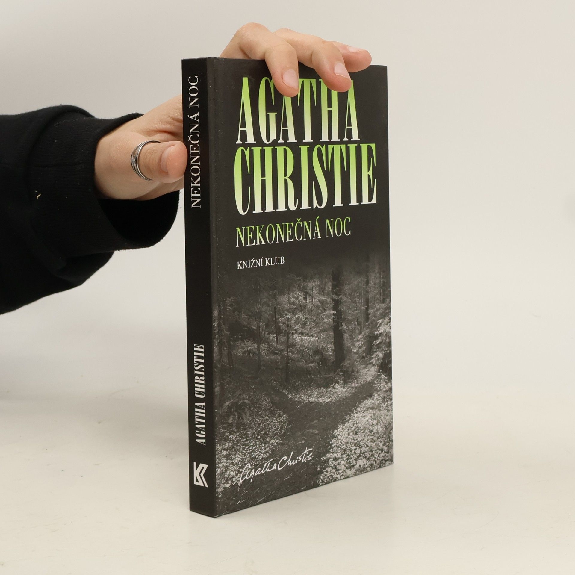 Agatha Christie Nekonečná noc